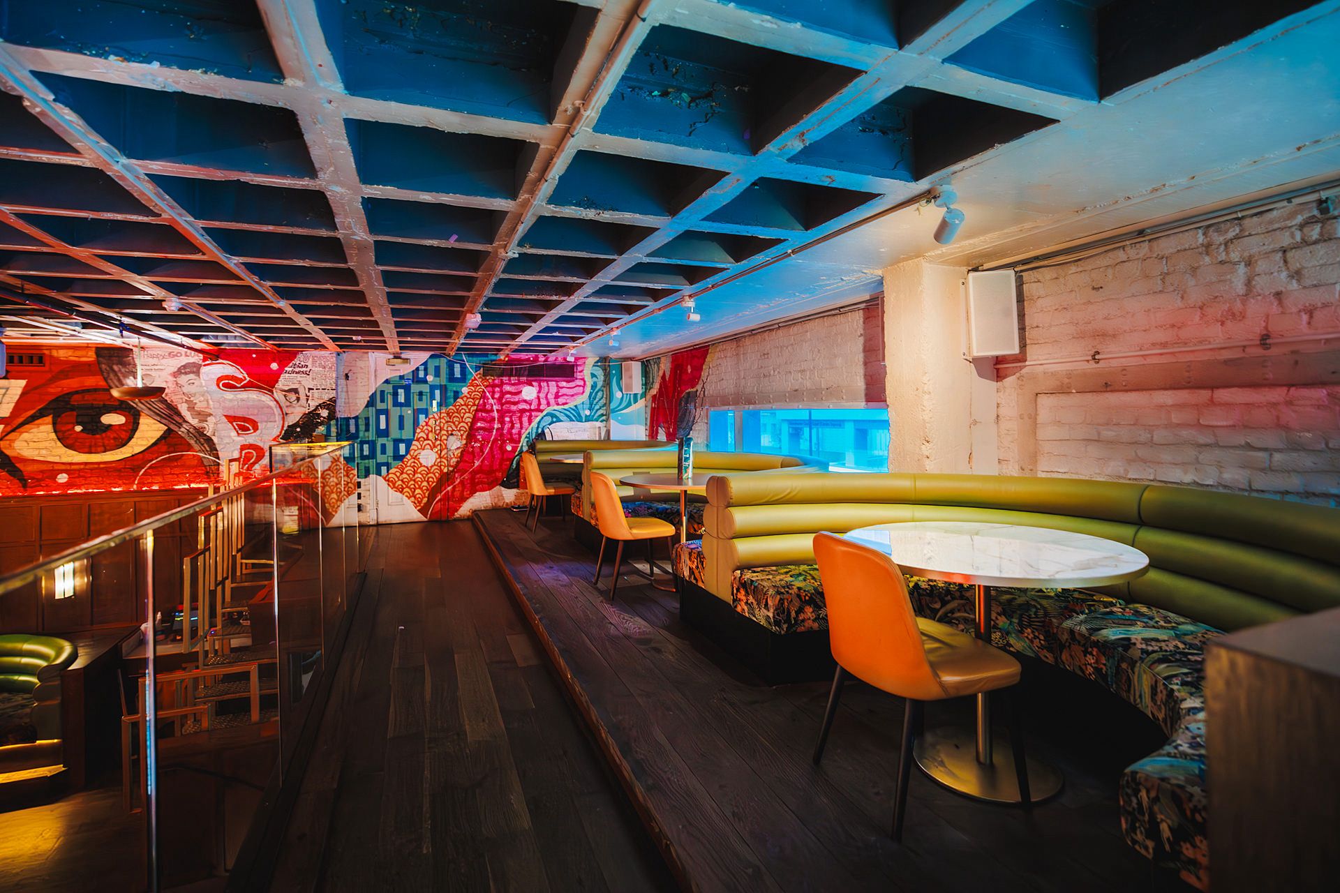 Vibrant Mezzanine event space in BLVD Spinningfields, ideal for networking and meetings.