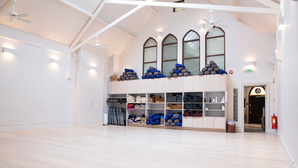 Spacious Ground Floor Studio with high ceilings for workshops and yoga classes.