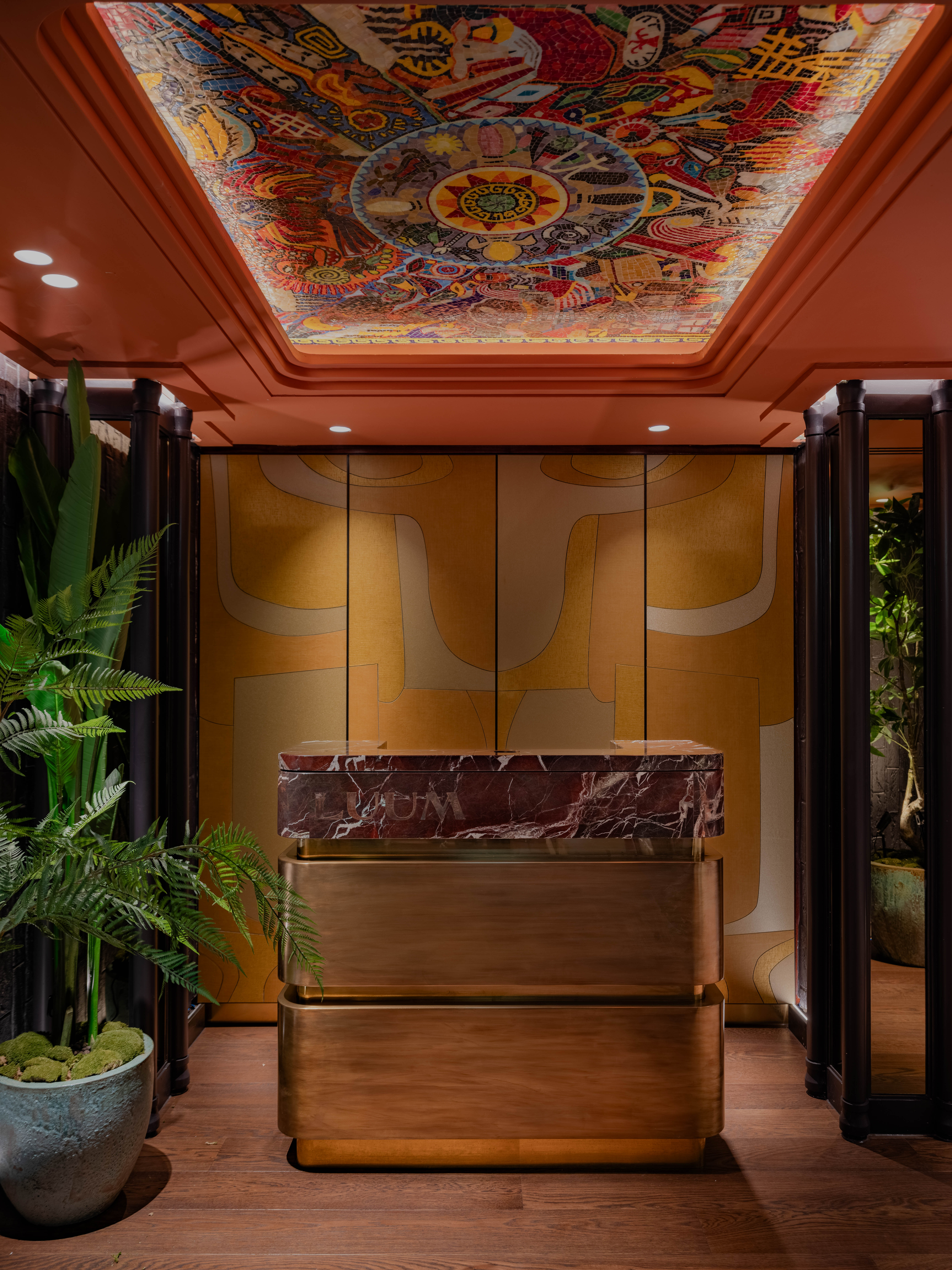 LUUM  - e253b129-307c-49e7-aa1b-dca8e02e1e0d.jpg