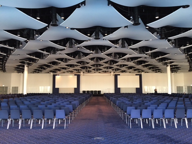 The Great Hall - ewoq53b0oq3.jpg