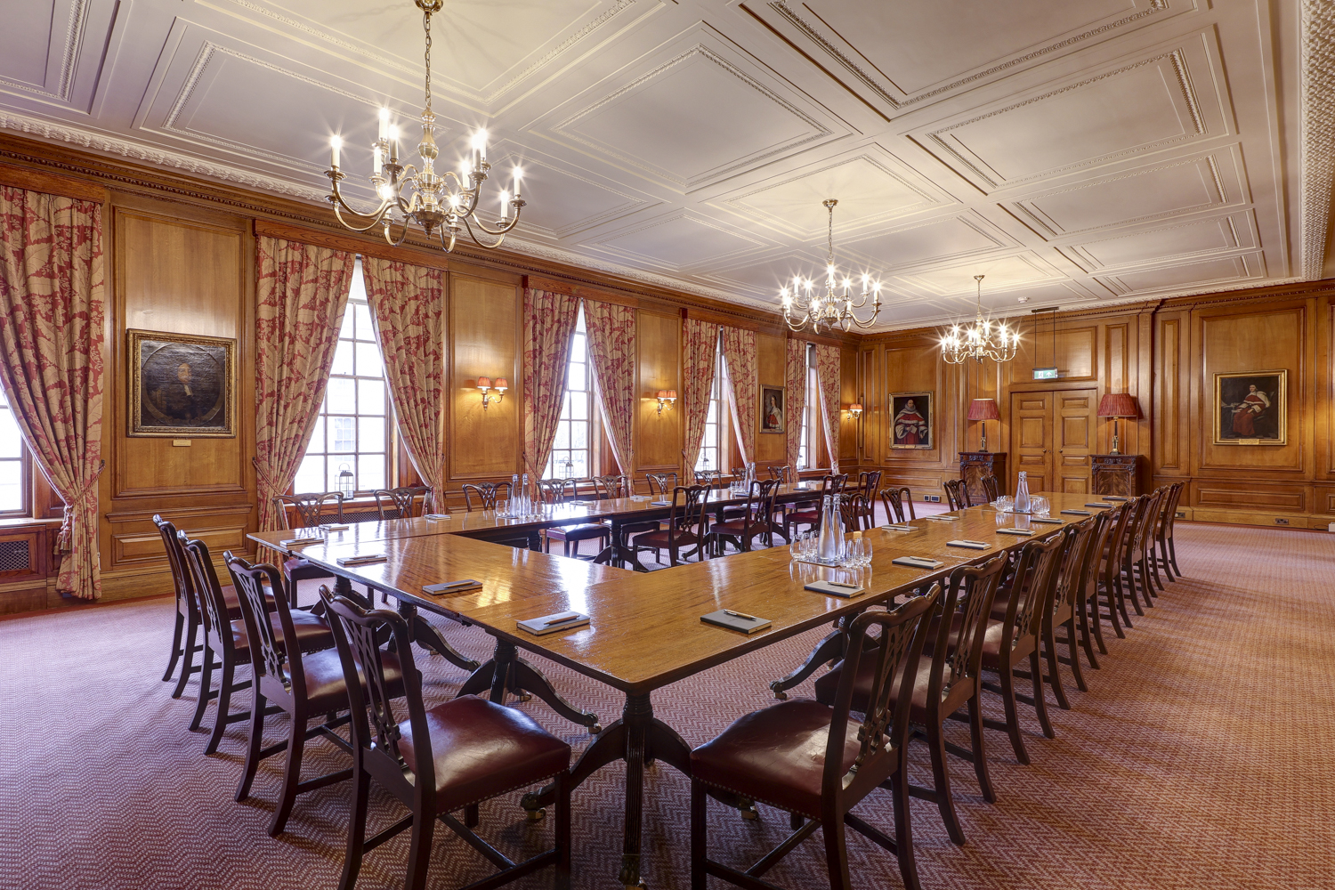 Parliament Chamber - q4t3tfjvkqe.jpg