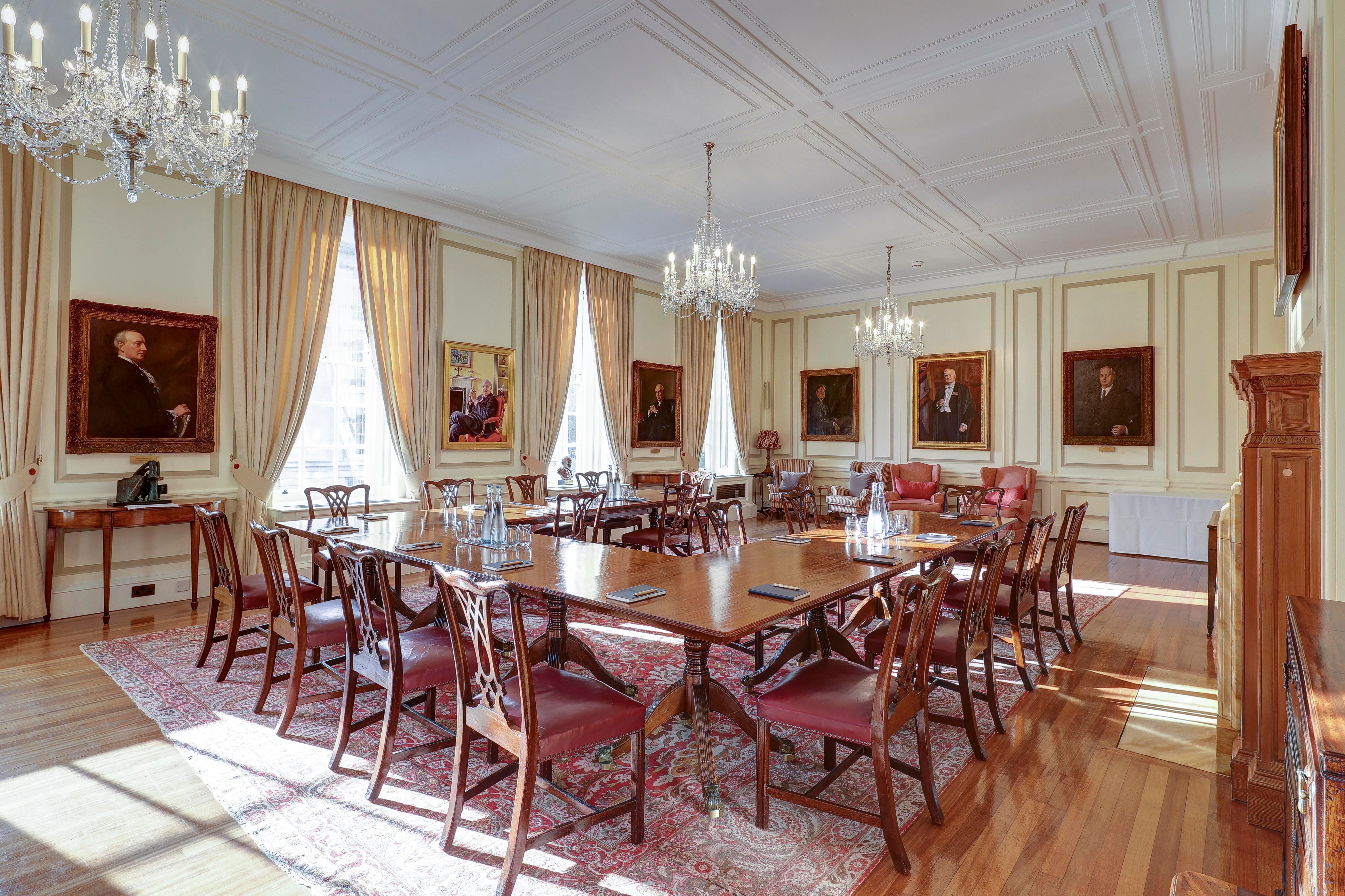 U-shaped boardroom in Inner Temple Drawing Room for executive meetings and corporate events.