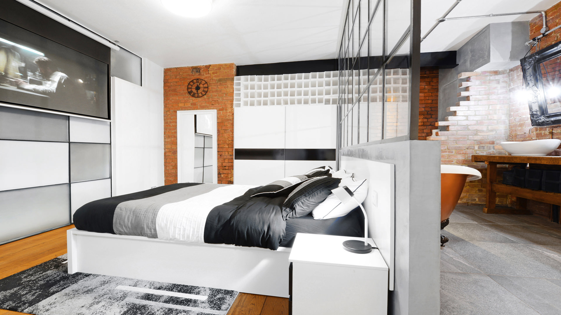 S1 Apartment Shoots - 4j2lz44x0yw.jpg