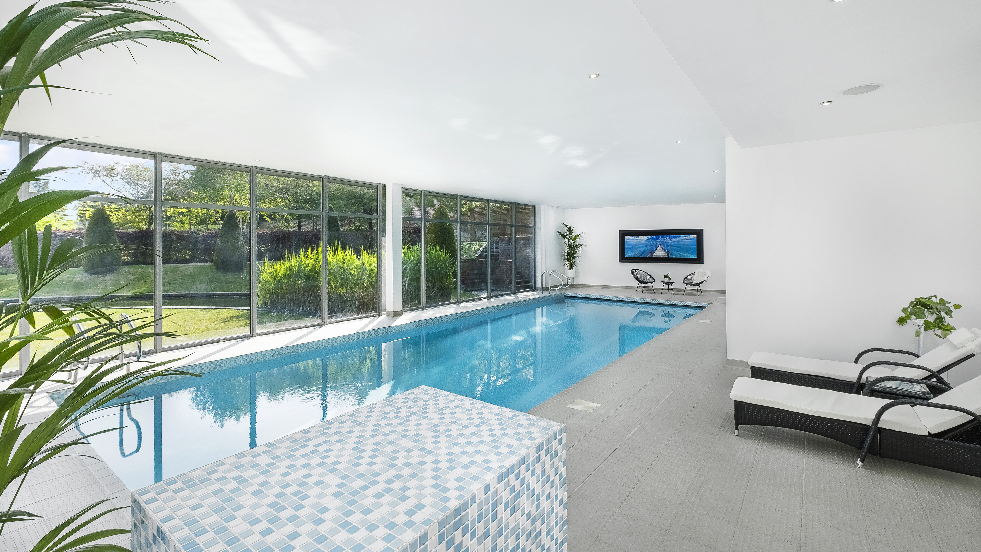 Foots Cray Mansion indoor pool, modern design for wellness retreats and networking events.