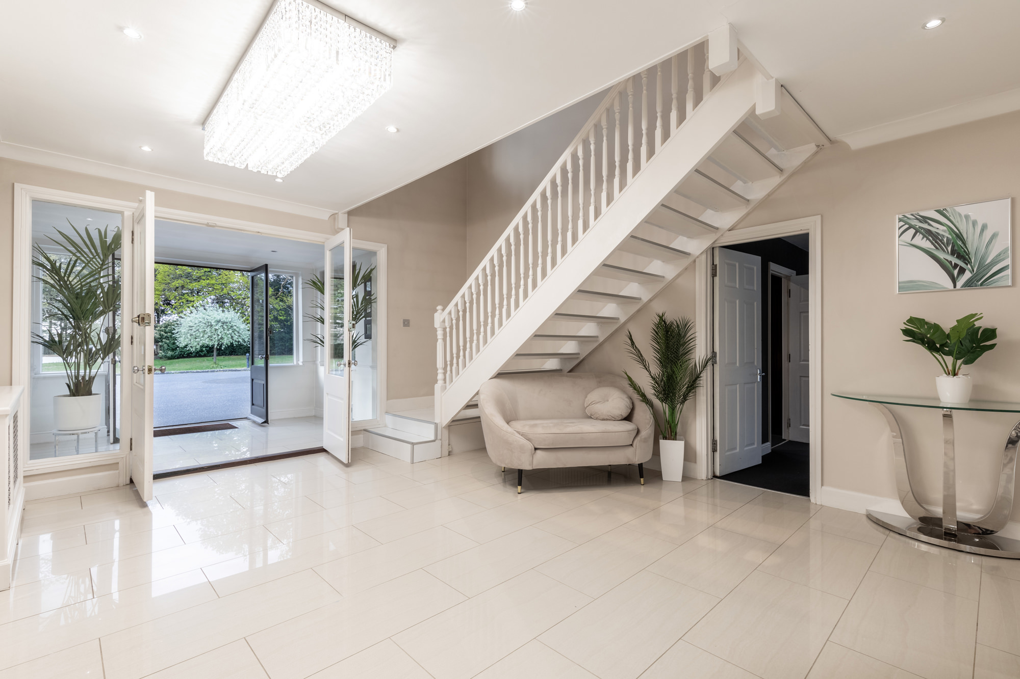 The Villa Mansion Shoots - wp0mpwbyfot.jpg