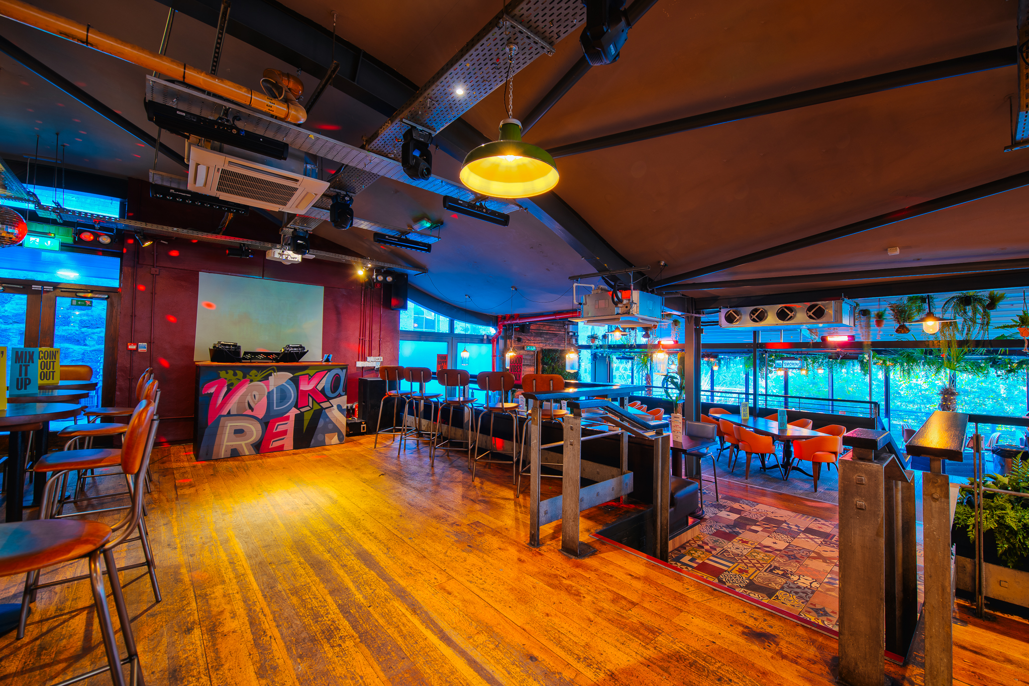 The Terrace  - 3colbrwqytt.jpg