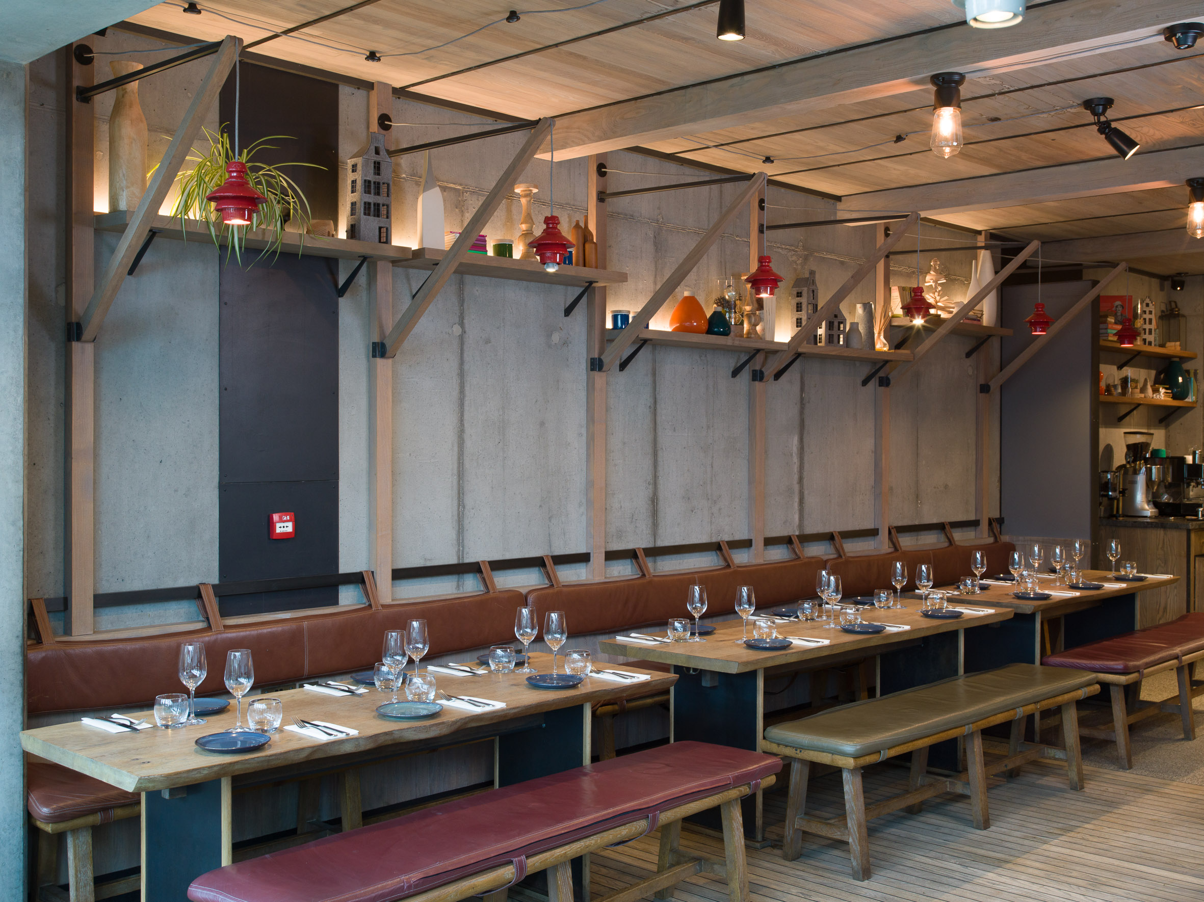 Modern dining space at The Lighterman, perfect for gatherings and social events.
