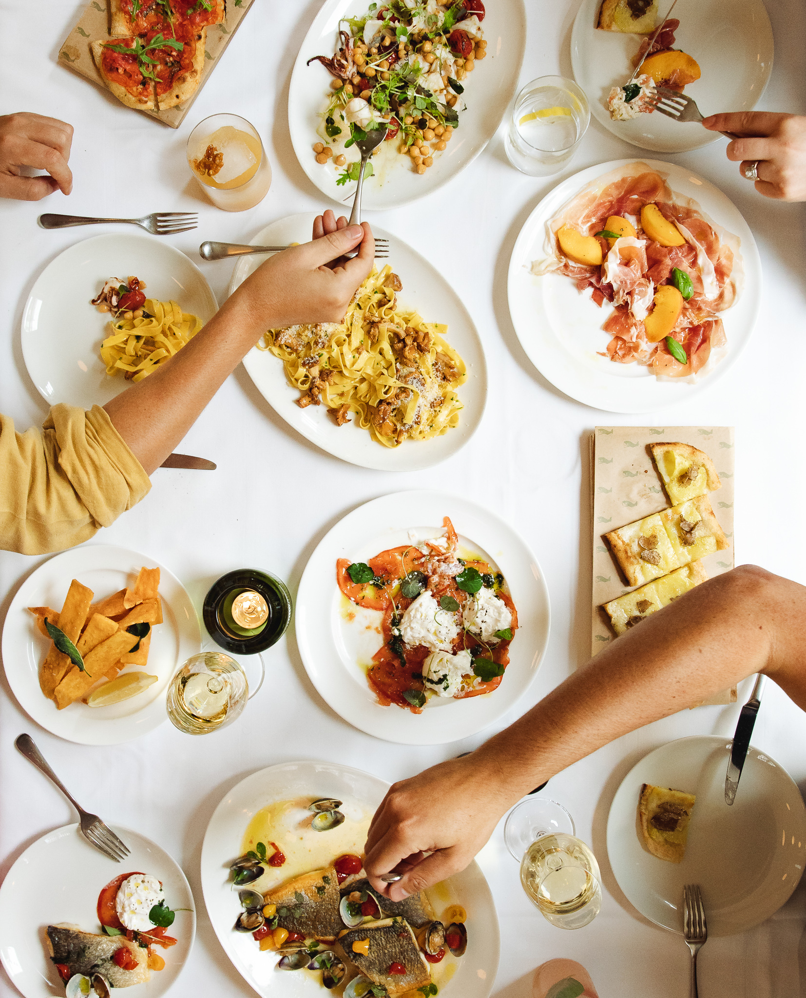 The Garden Room - wd1ypqpvdg1.jpg