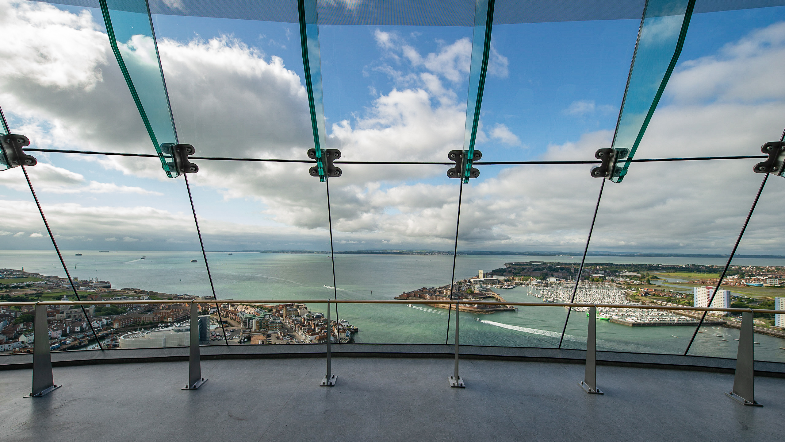 View Deck 2 - 1k1zrpjk2mx.jpg