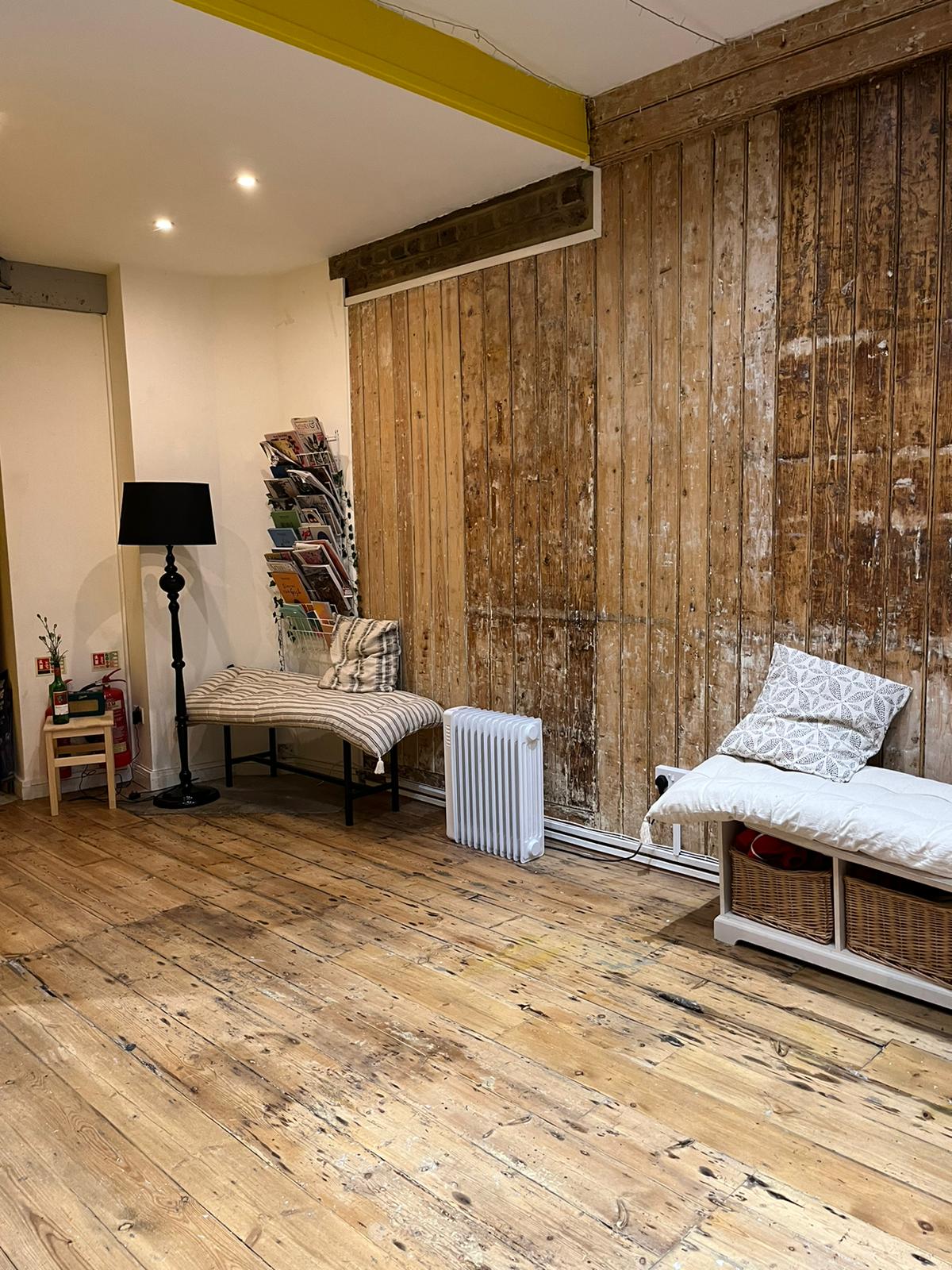 pop up space - wovtawxcvdq.jpg