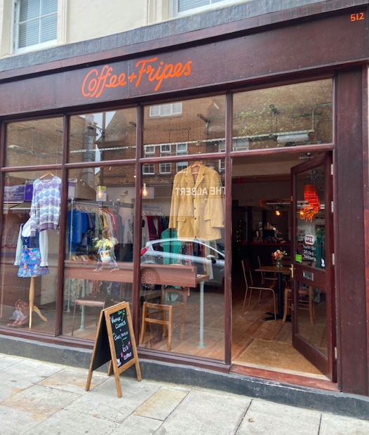 Charming boutique with vibrant displays, ideal for intimate events and workshops.