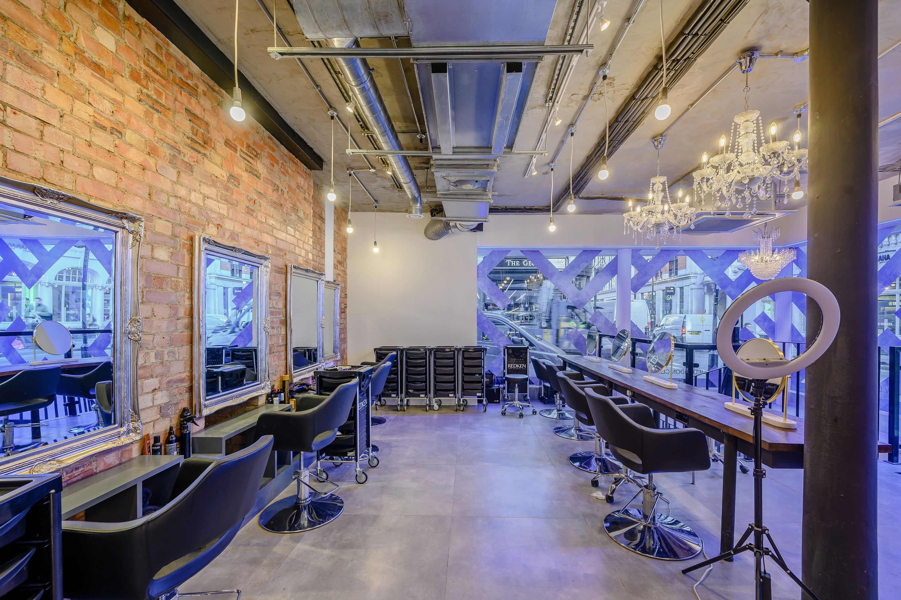 Live True Soho - bfcu3th2hzf.jpg