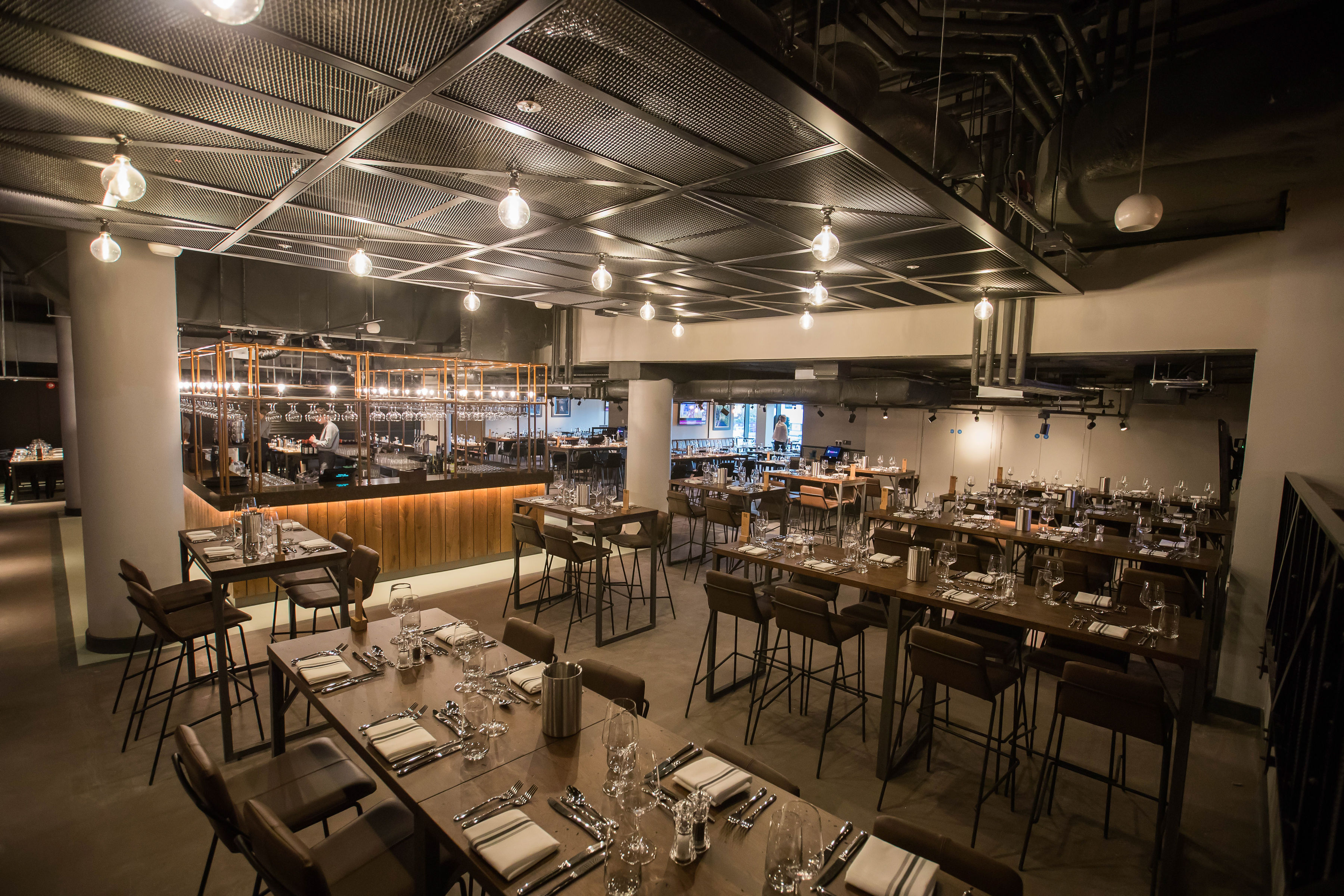 The Gate L2 - q3cp0cy5arn.jpg