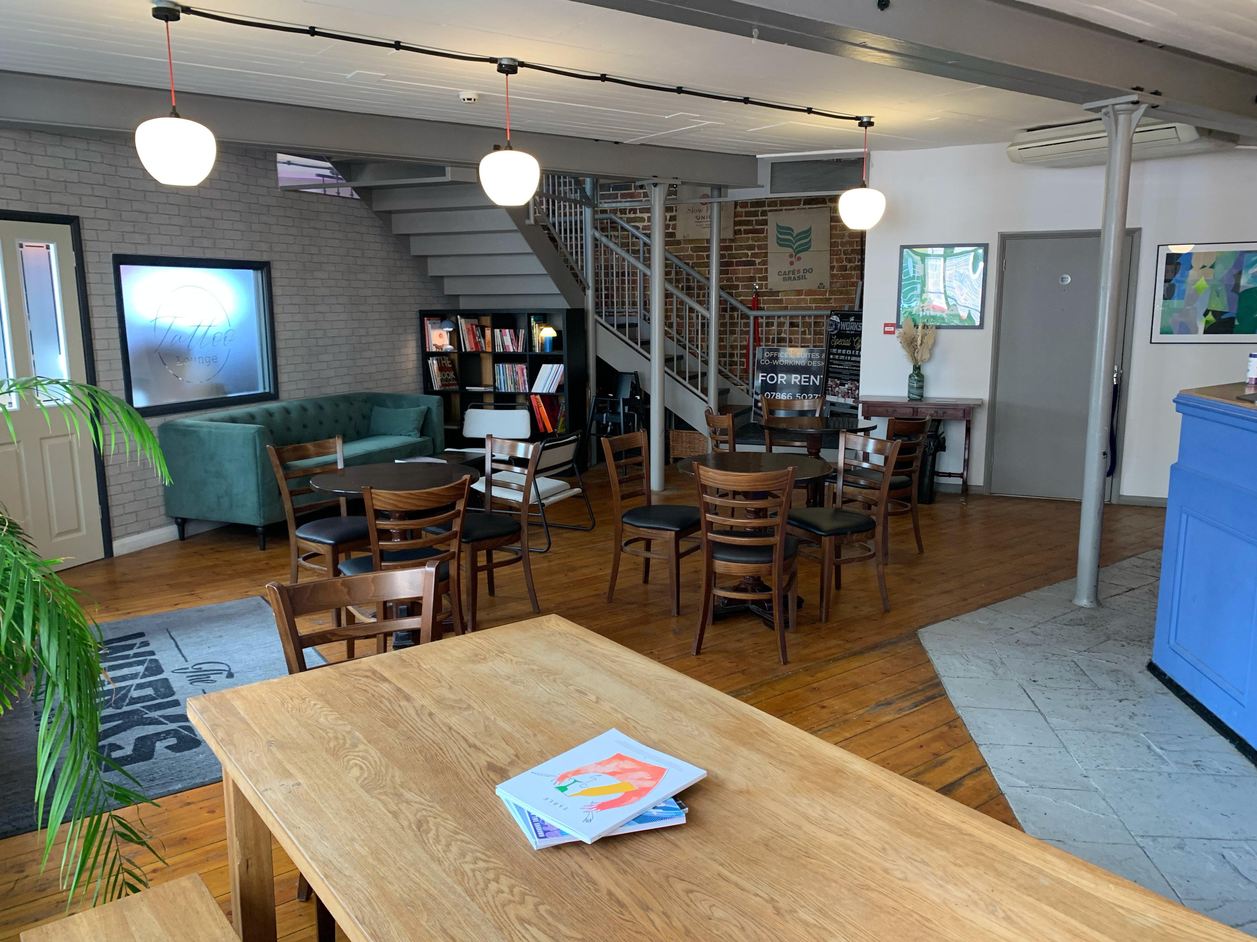 Bodega Eastbourne - g3kea12rwwn.jpg