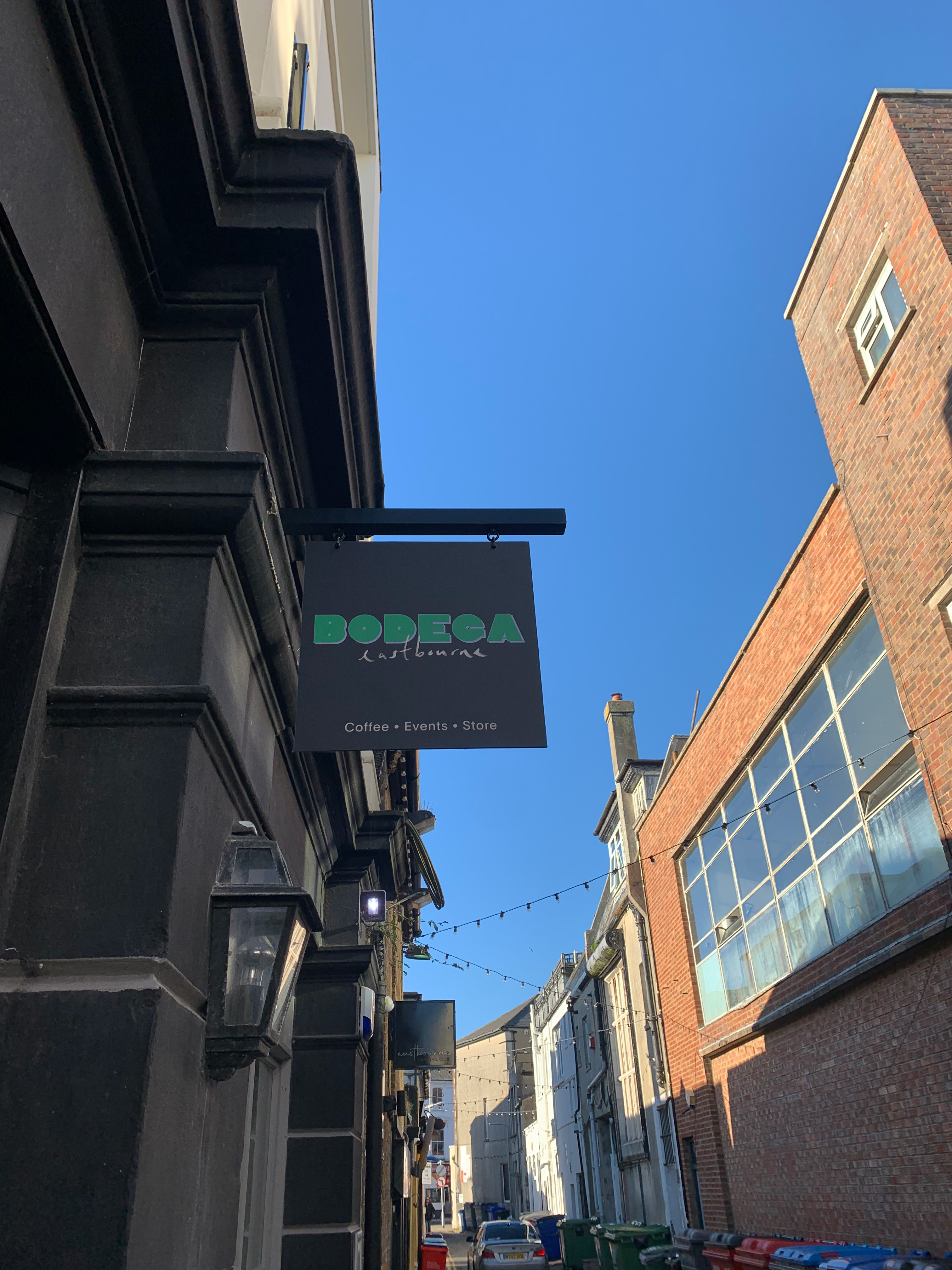 Bodega Eastbourne - jwyihgba2ce.jpg