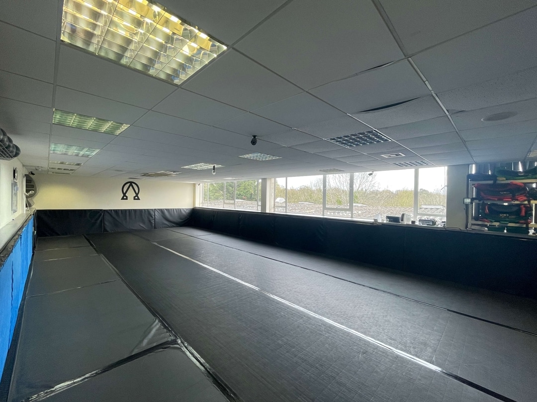 BJJ studio in High Barnet with padded flooring for fitness events and workshops.