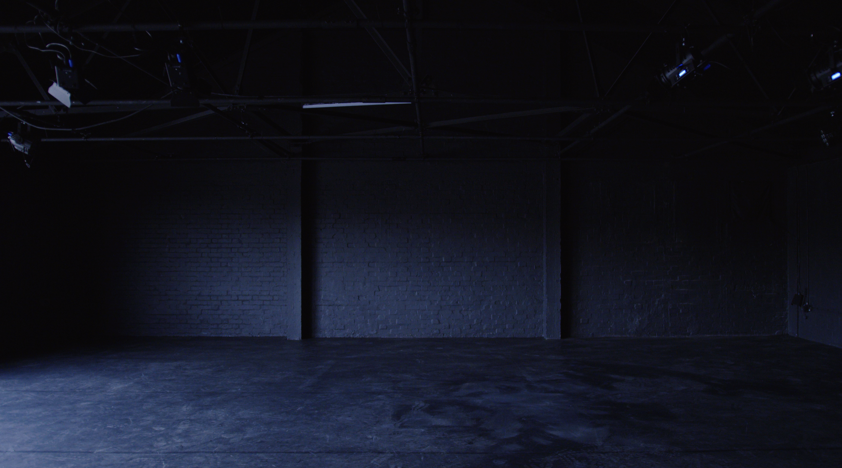 Versatile minimalist event space in Klatch Studio, ideal for corporate meetings and workshops.