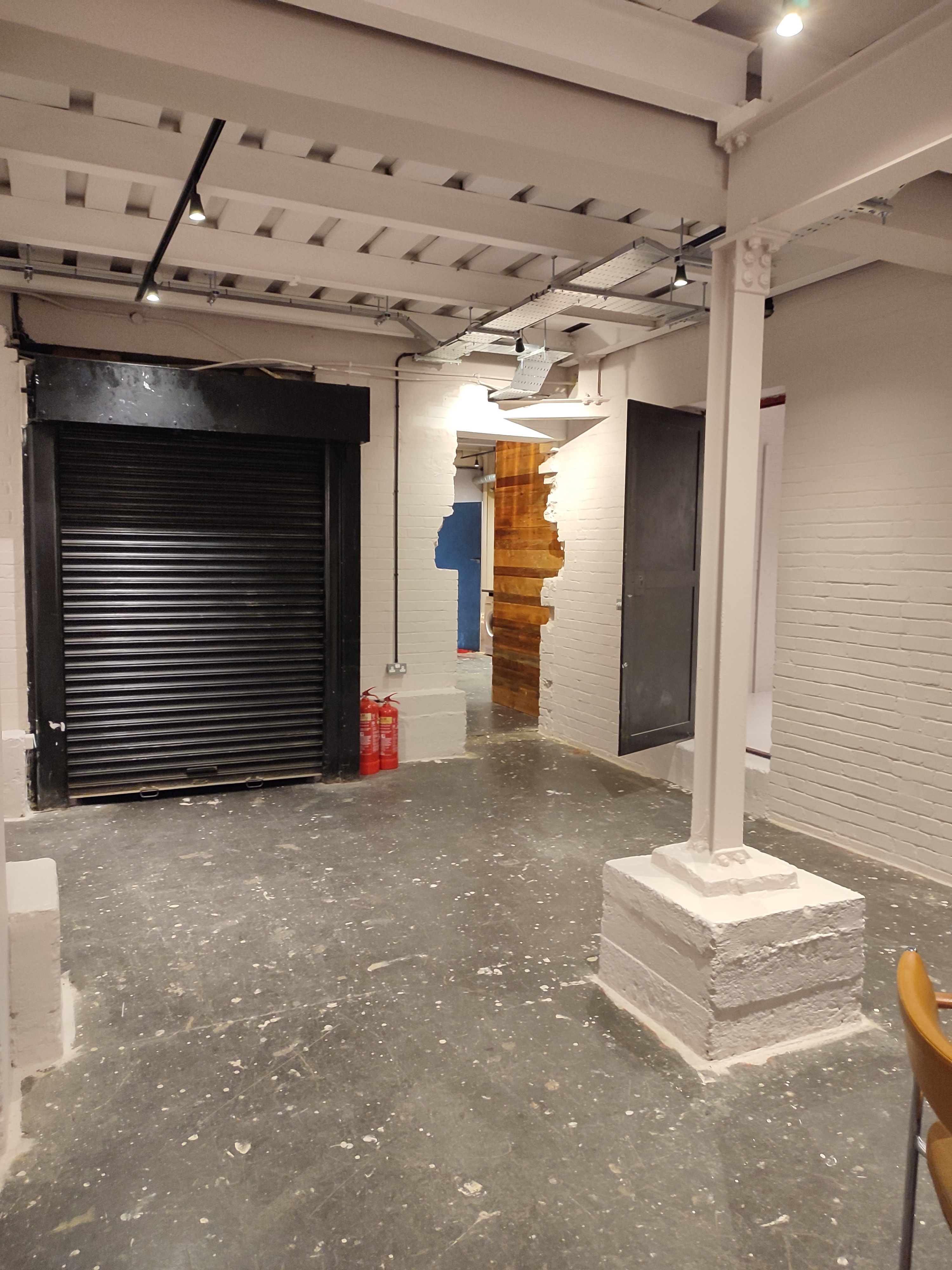 Empire Film studio - tciito0zqsu.jpg