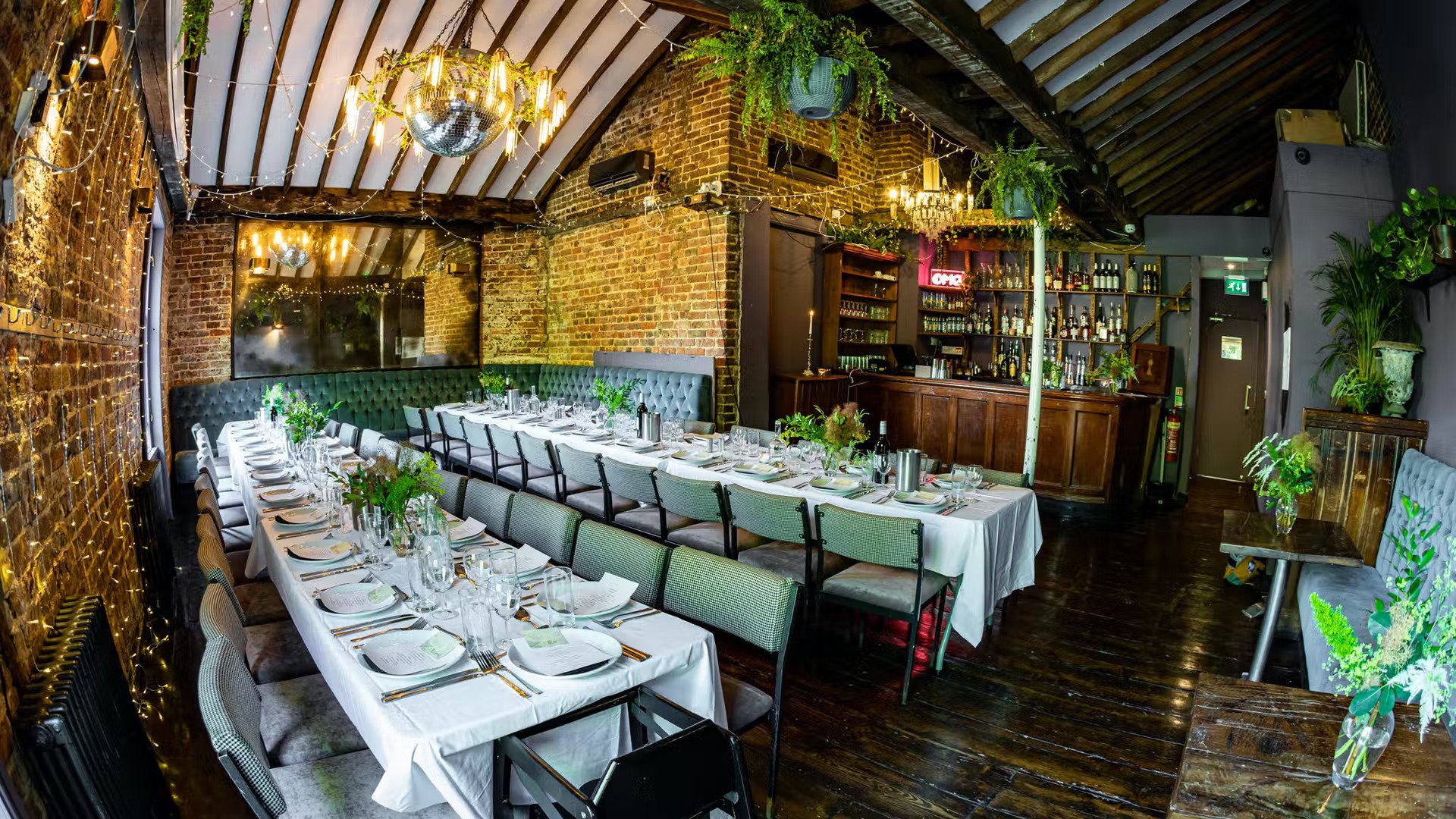 Function Room - sblf01nvgzo.jpg