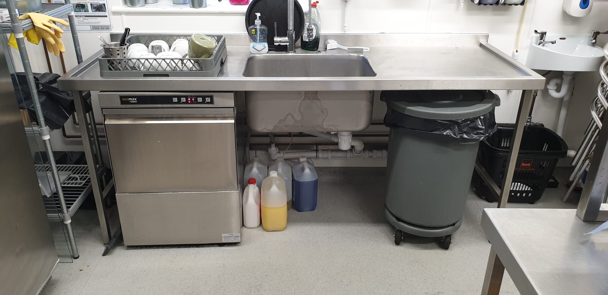 Eden Cafe Kitchen Hire prep area with stainless steel sink for efficient event catering.