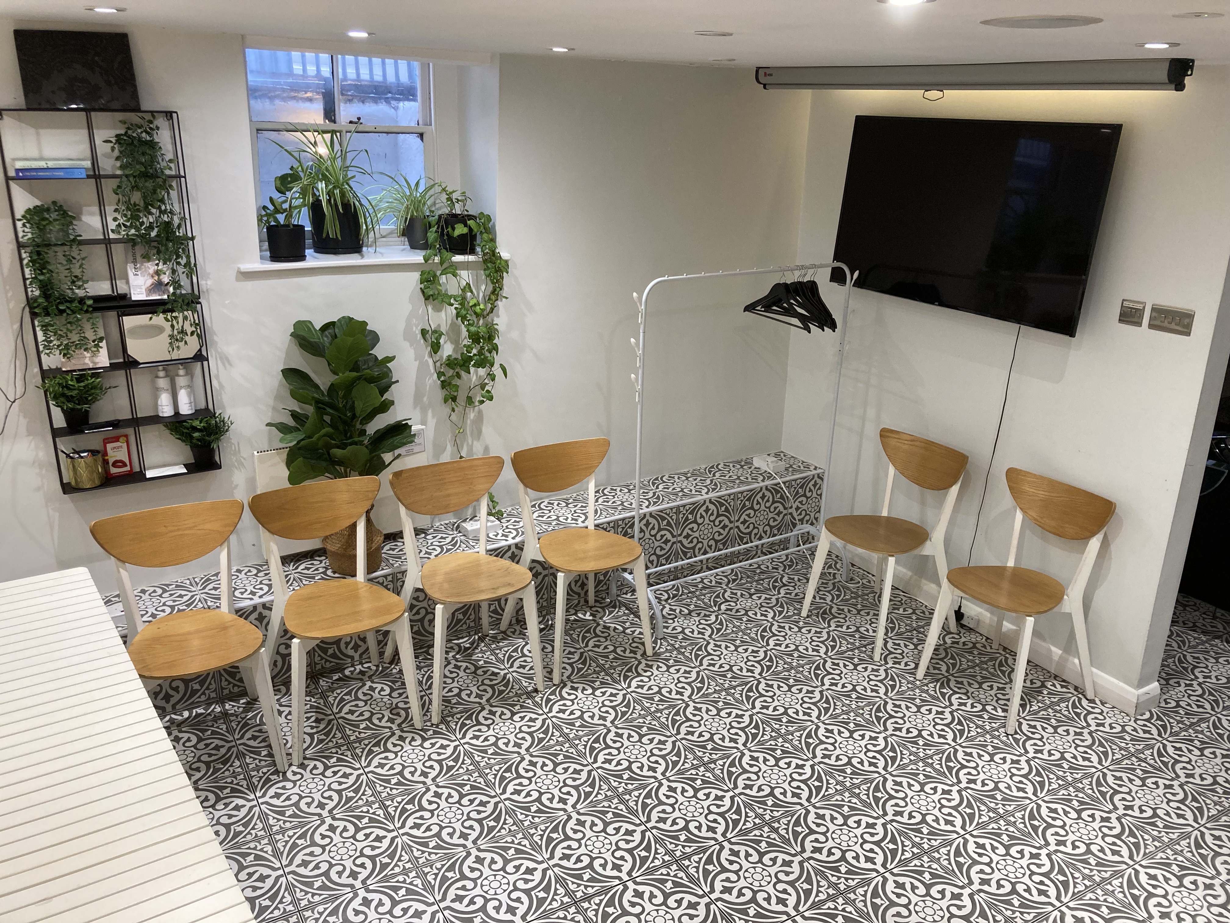 Ground Floor - giqgwm33hst.jpg