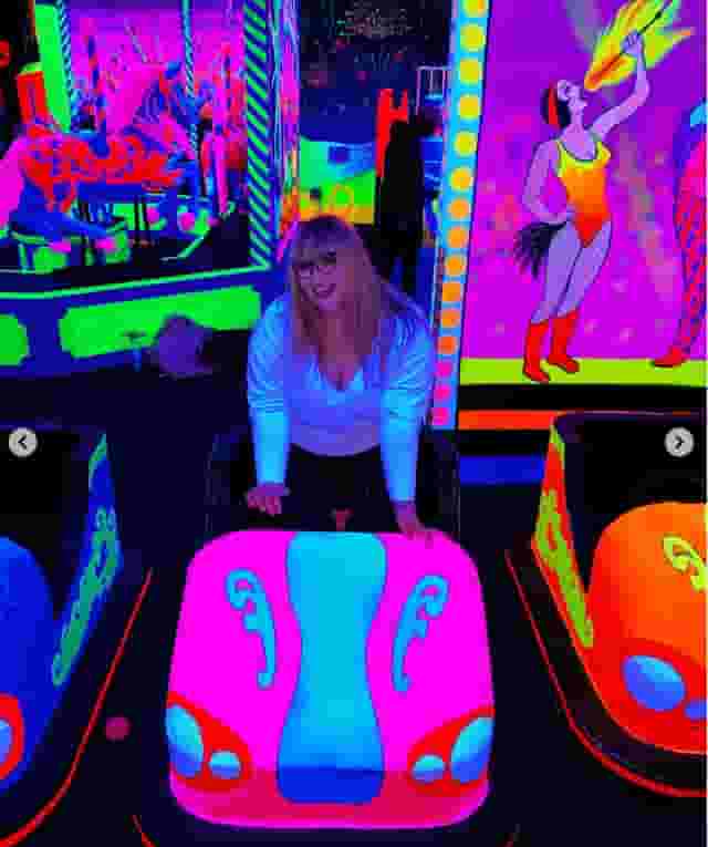 GLOBALLS - Mini golf +1 more