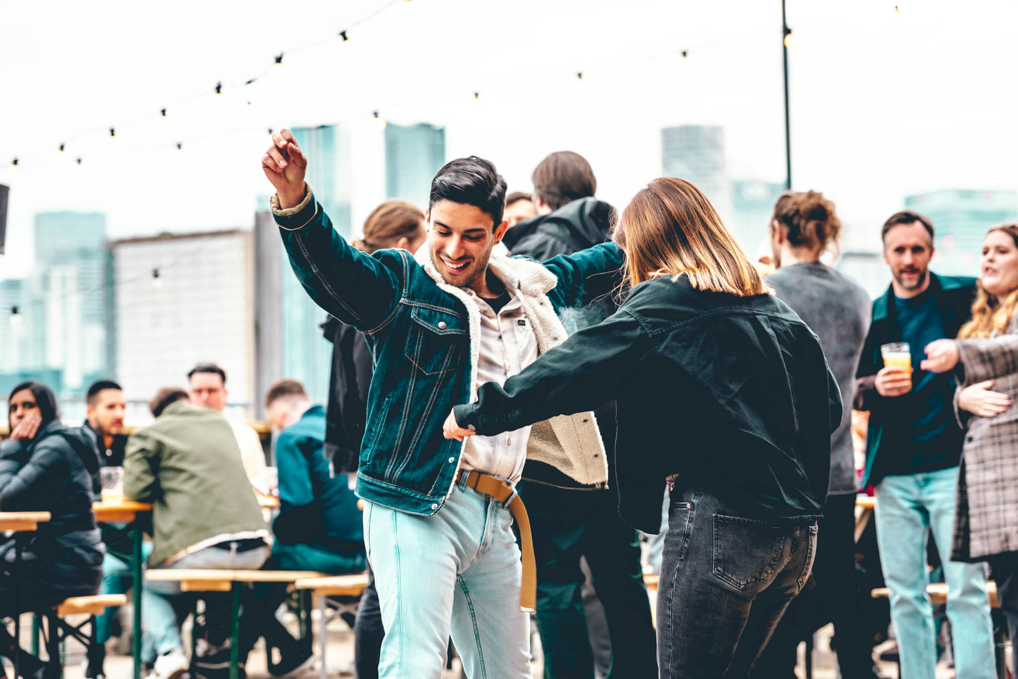 Morden Wharf Terrace - b1ccjcbe30r.jpg