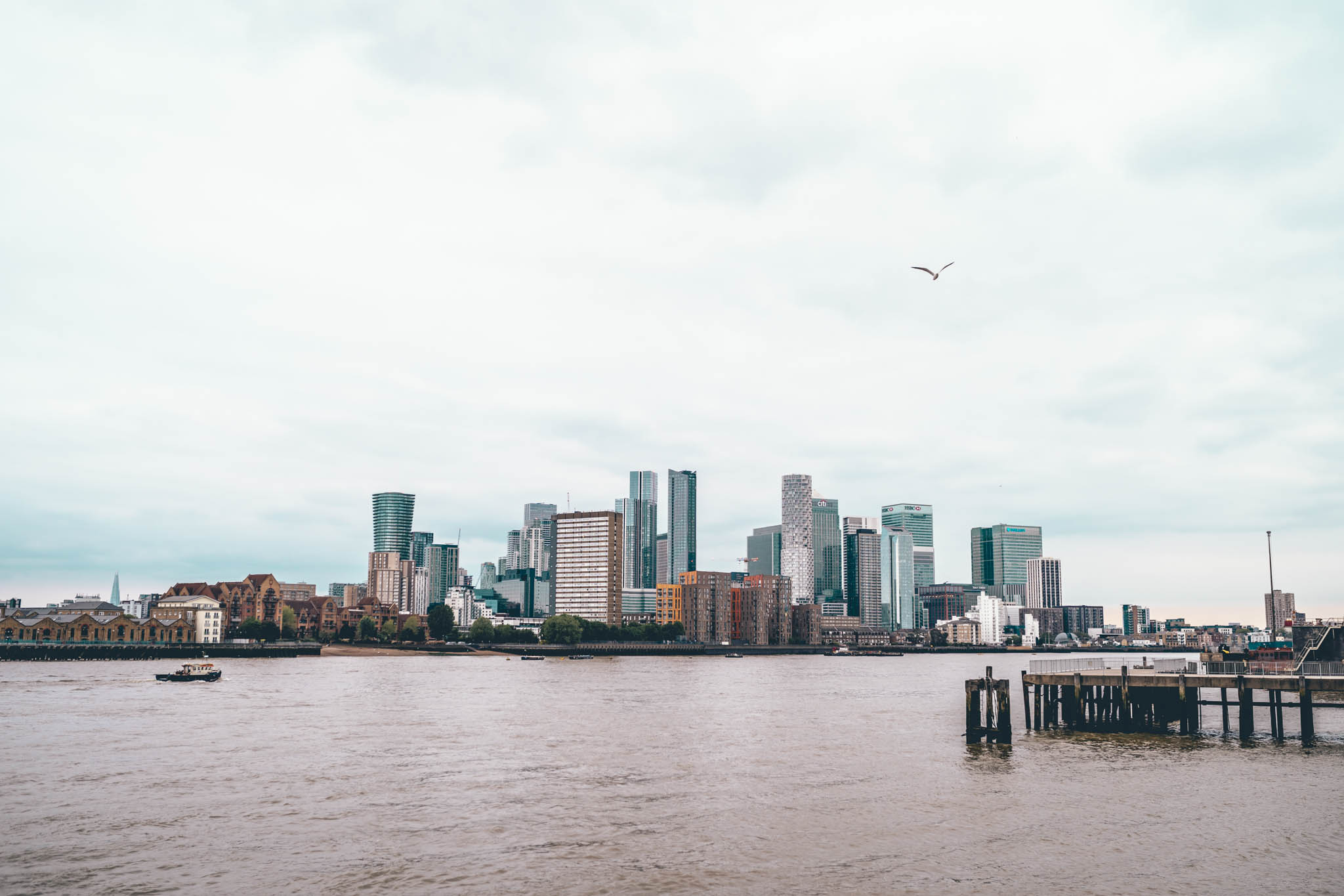 Morden Wharf Terrace - c02j1qgwhga.jpg