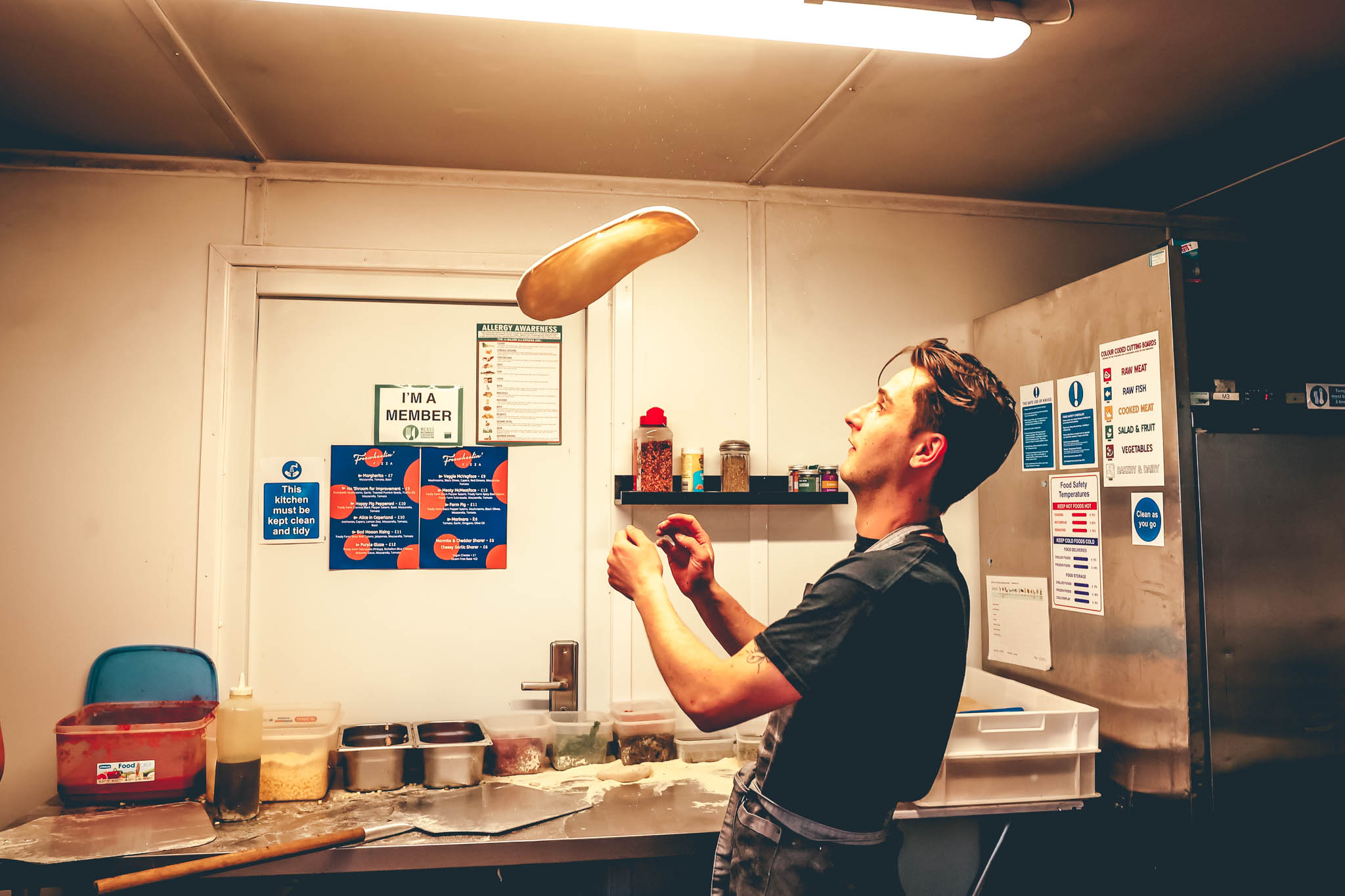 Morden Wharf Terrace - flxcih0s51r.jpg