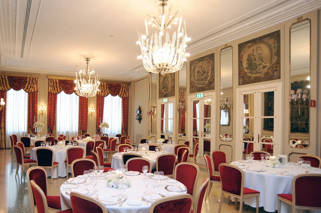 Elegant banquet hall in Puccini Lounge, ideal for weddings and corporate events.