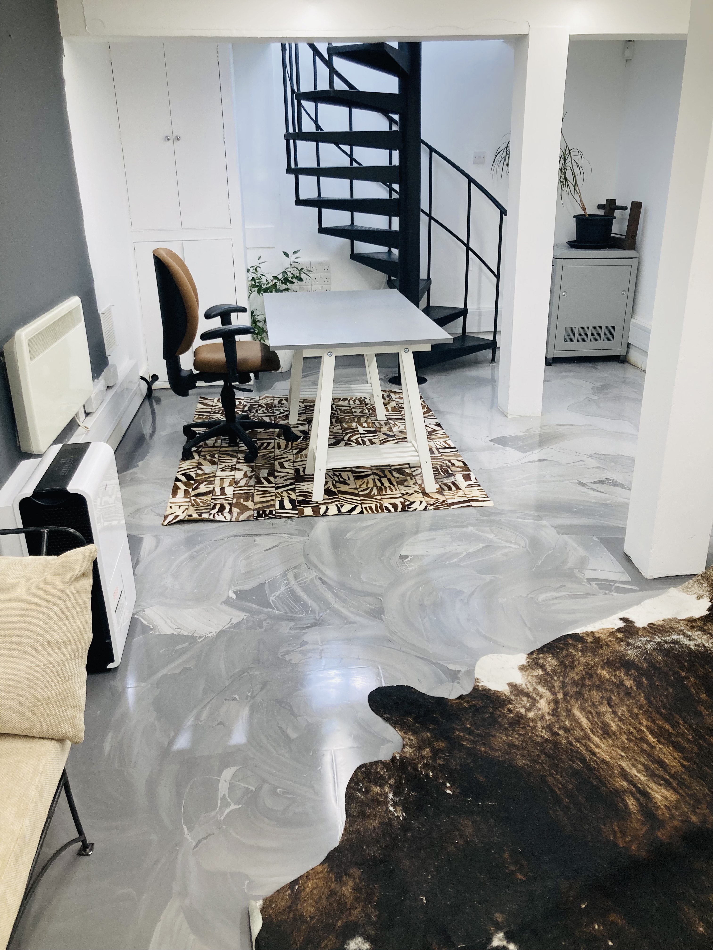 The Fashion Building Basement  - v5erdjjhfpq.jpg