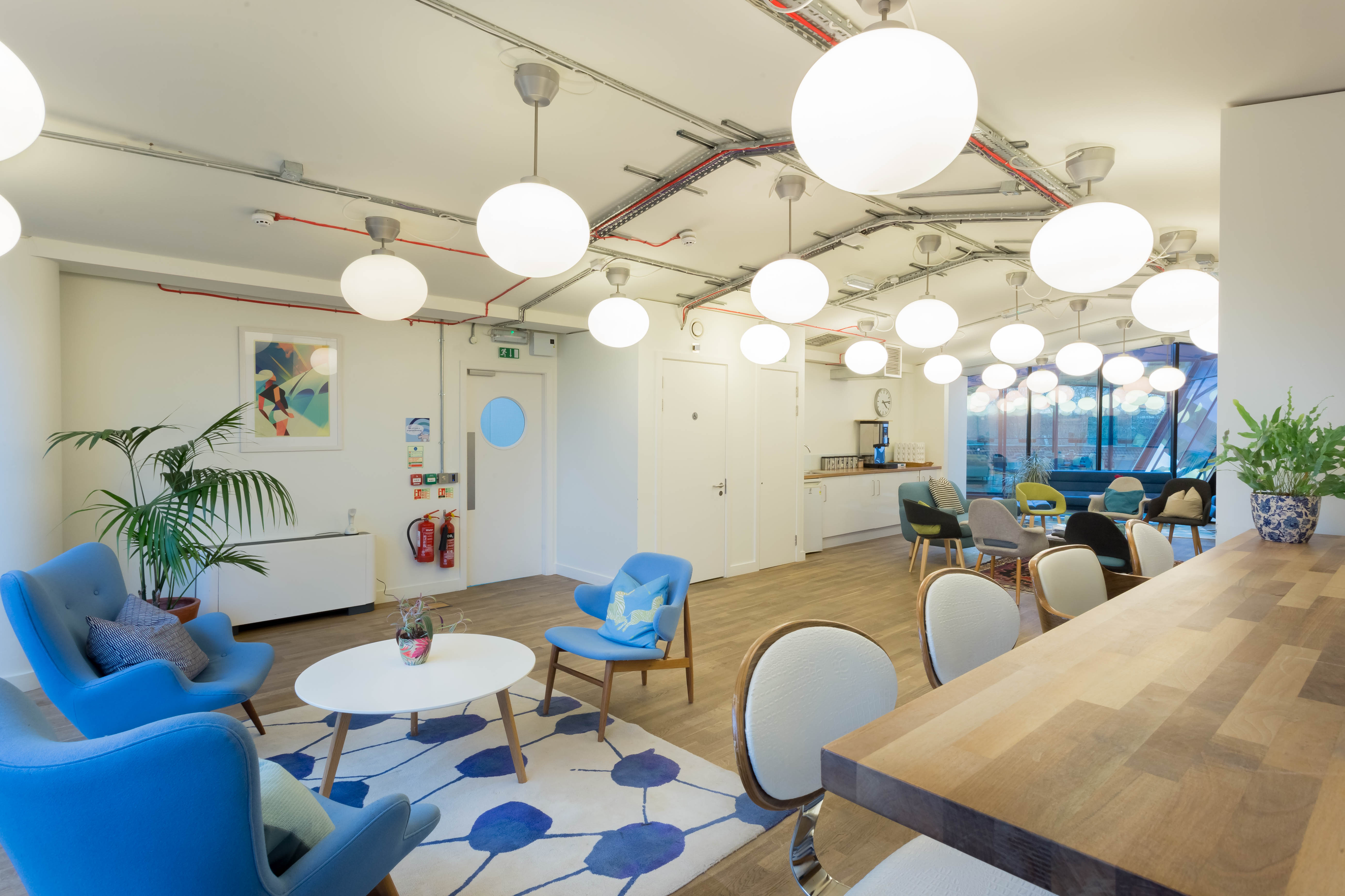 Penthouse B - 0wq4gtuimfe.jpg