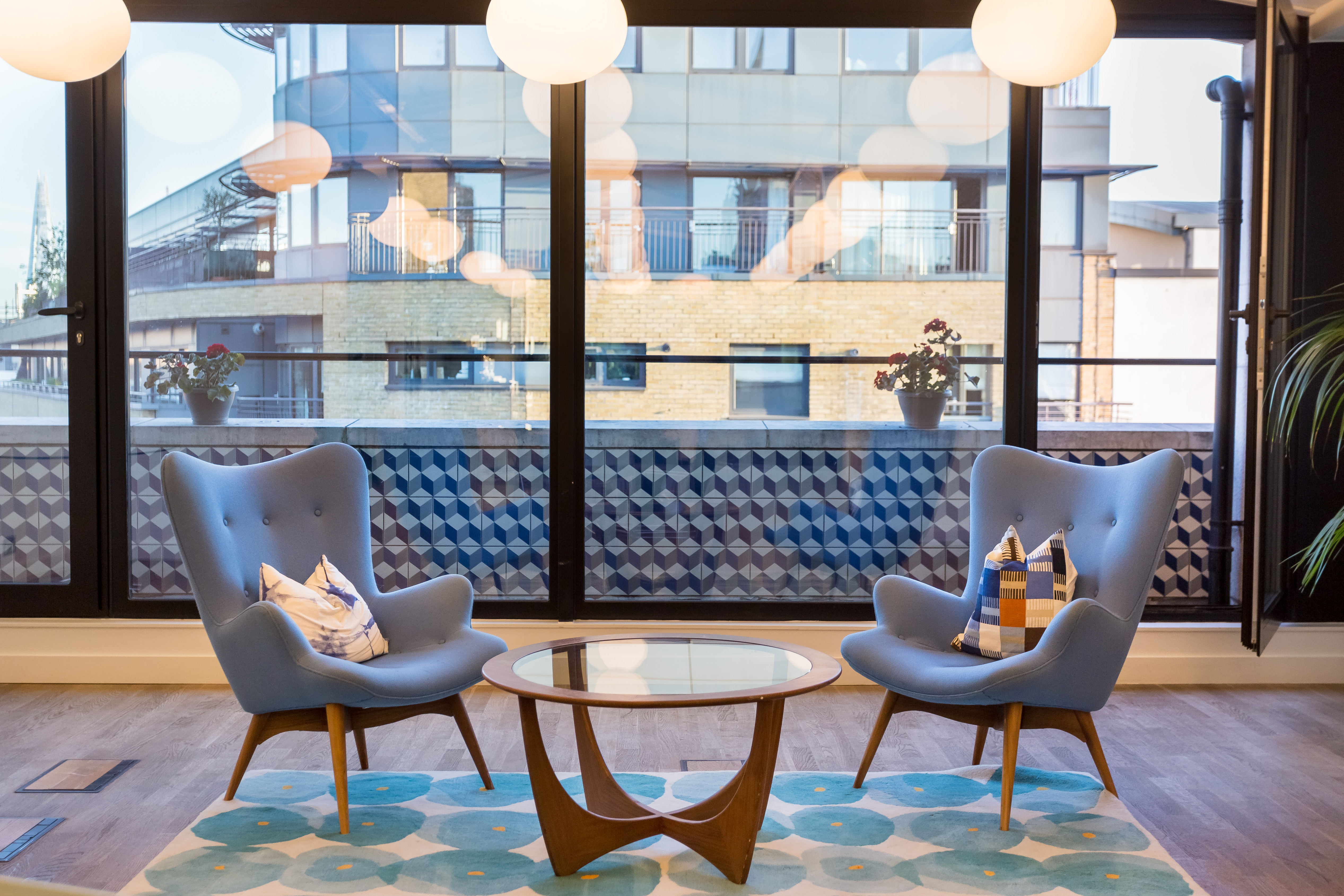 Stylish meeting space in Penthouse B, Wallacespace Clerkenwell Green for brainstorming sessions.