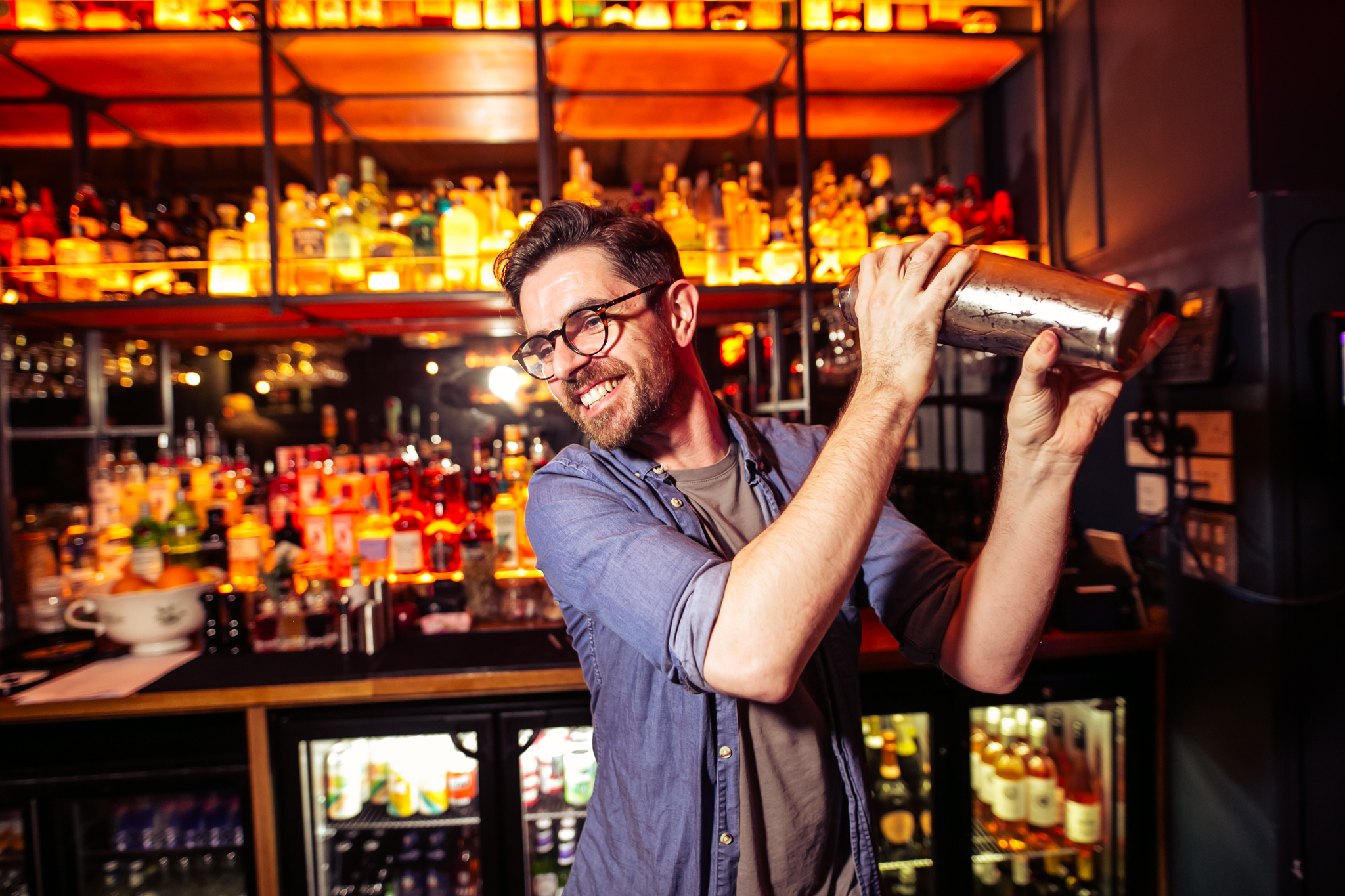 Upstairs at The Black Horse - wyozeny3wfj.jpg