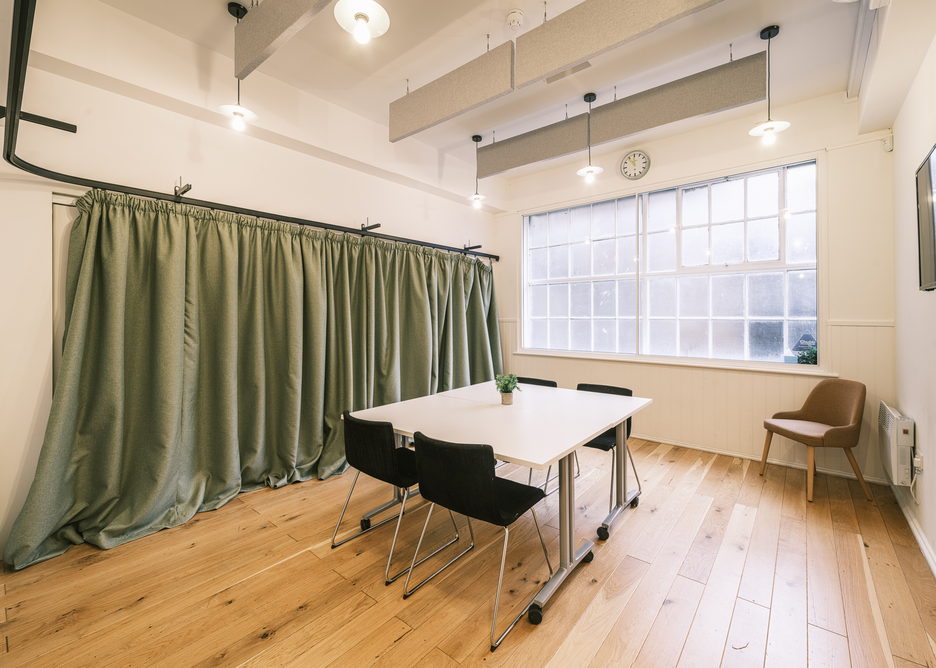 King's House - image 6