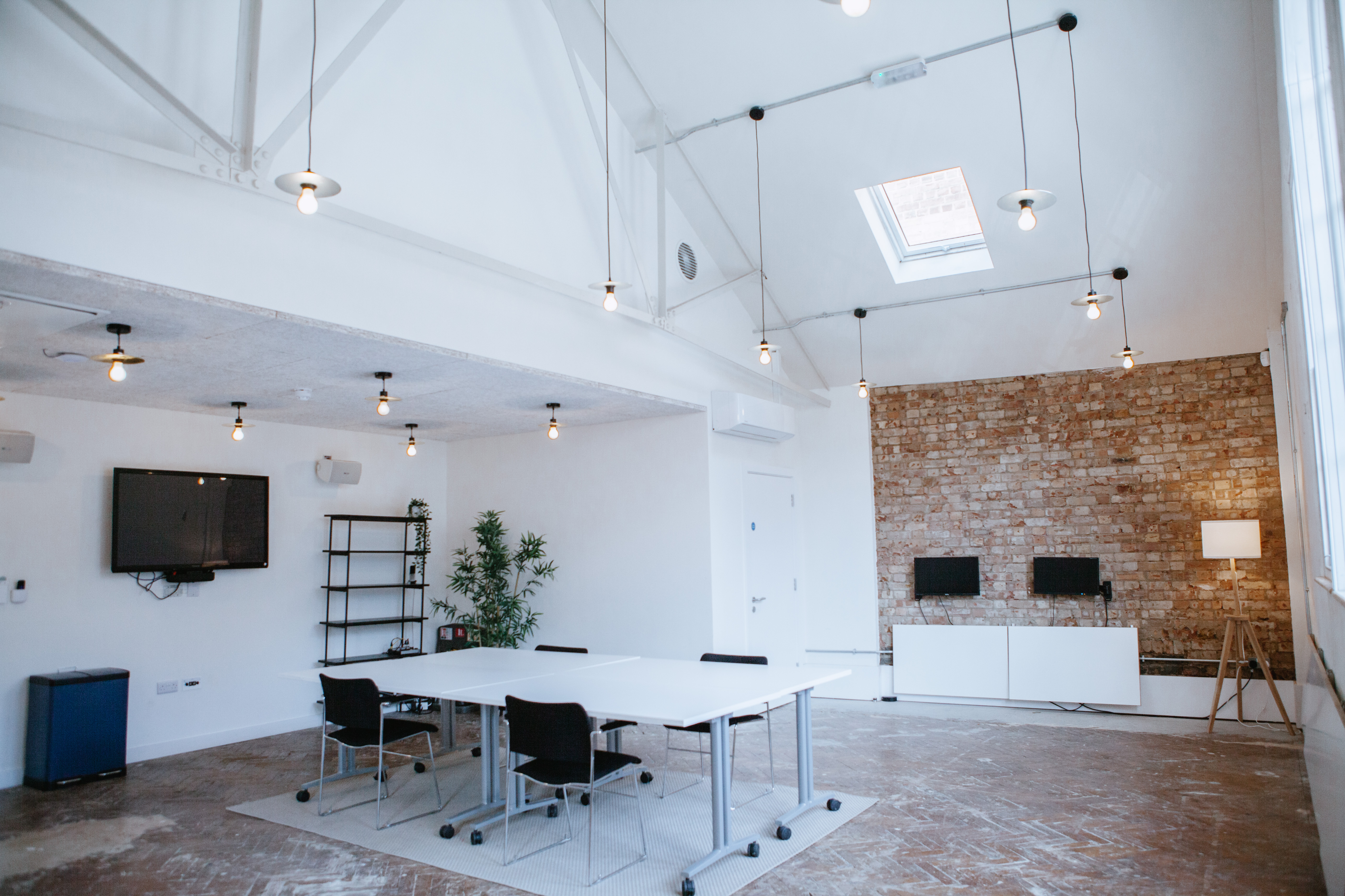 Small Rooms - Meetings - Private Dining - kqnsluqhvmo.jpg