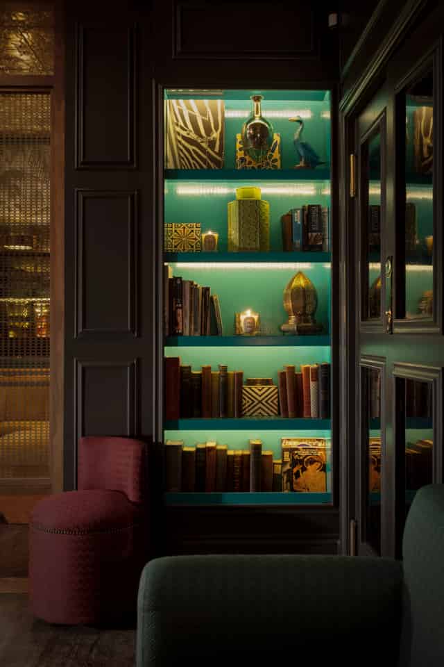 Lounge Bar