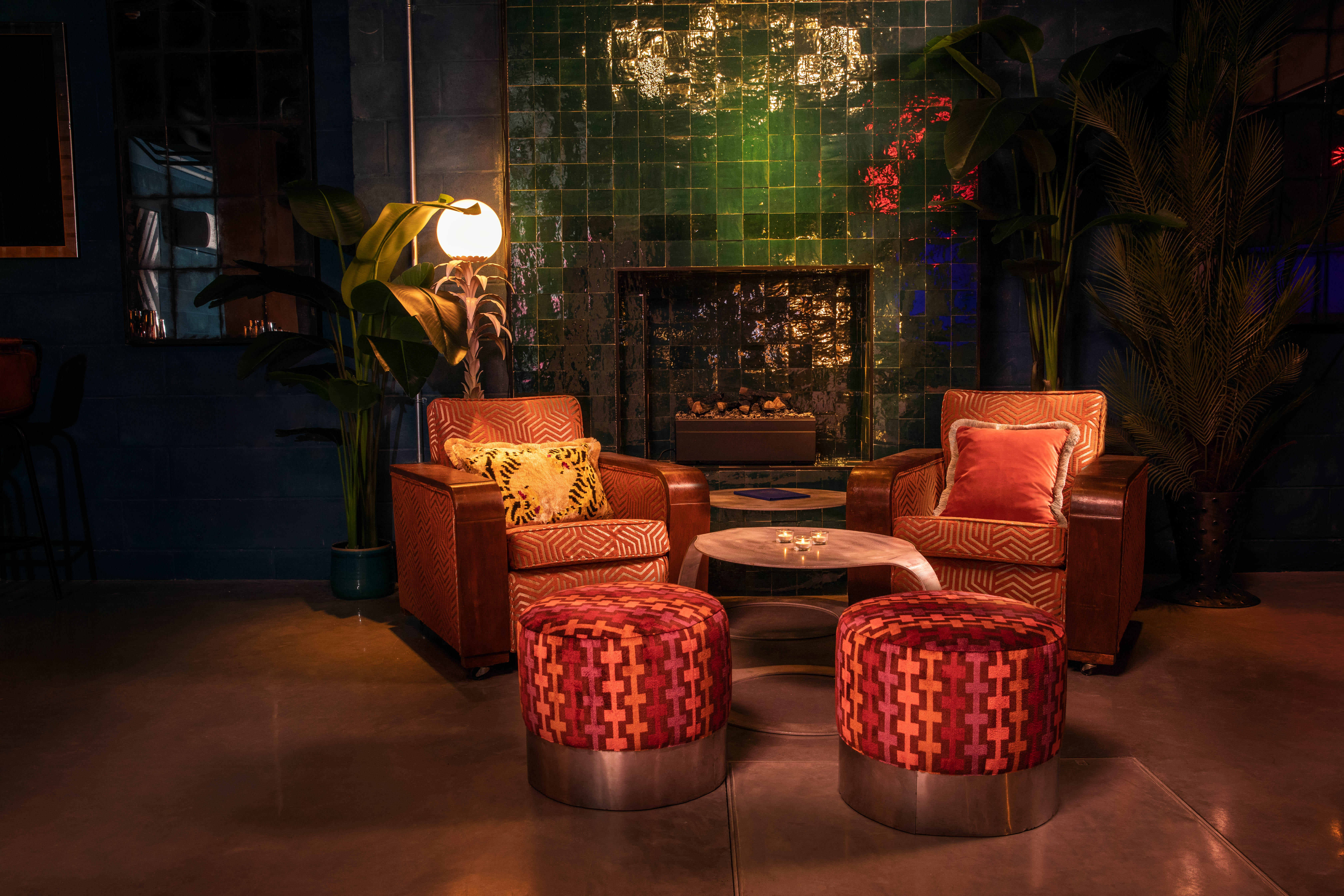 Stylish lounge in Basement Studio, ideal for networking events and informal meetings.