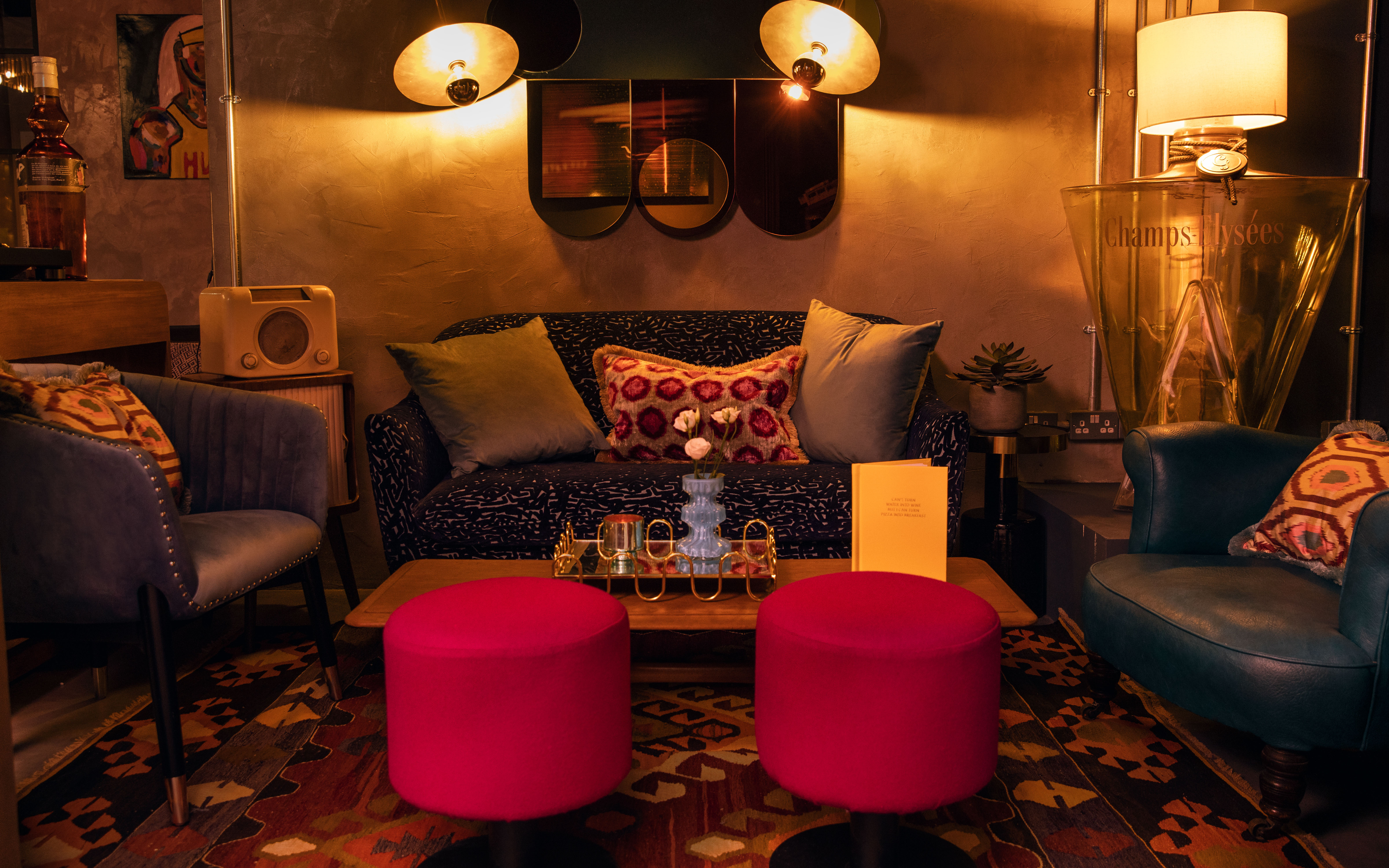 Stylish lounge area in Basement Studio, perfect for networking events and creative meetings.