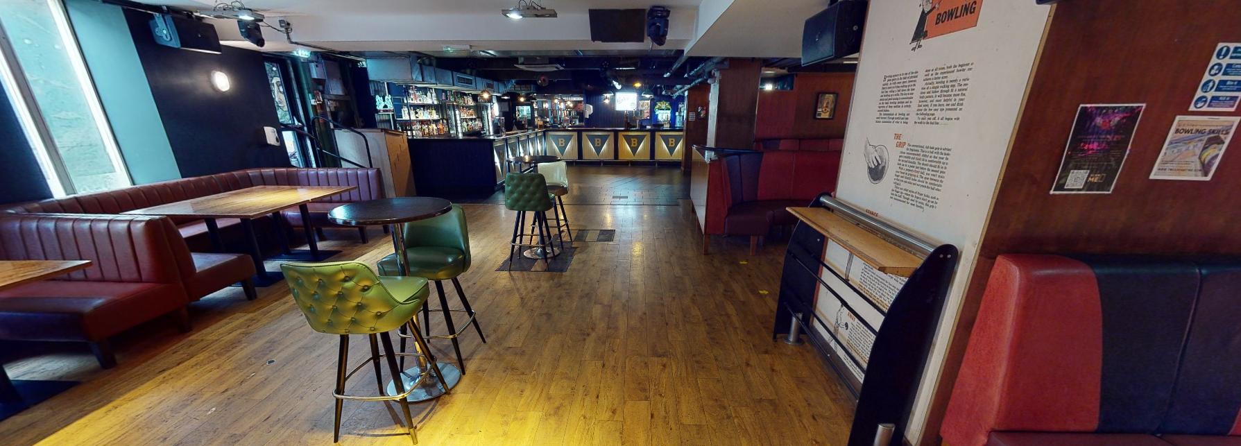 Modern event space in Bloomsbury with flexible seating for gatherings and networking.