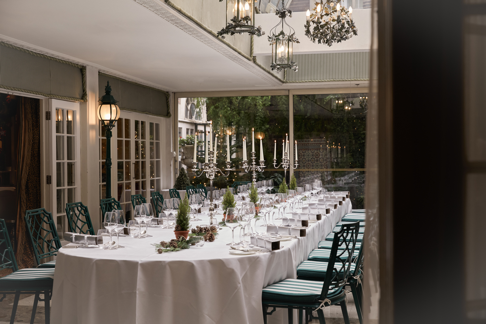 Christmas at The Chesterfield Mayfair Hotel - eu0qqs3tvmh.jpg