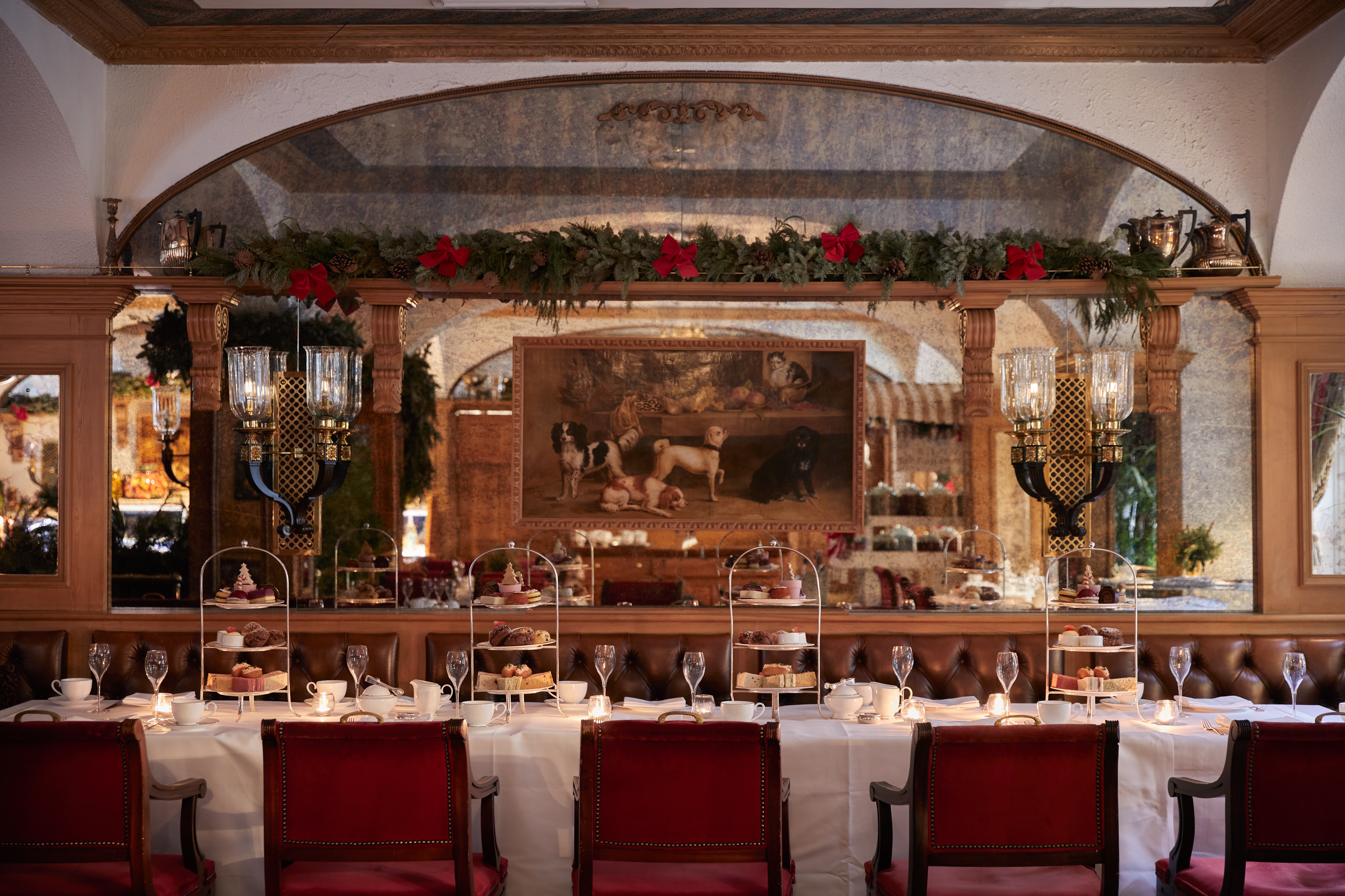 Christmas at The Chesterfield Mayfair Hotel - xthsksc2mcq.jpg