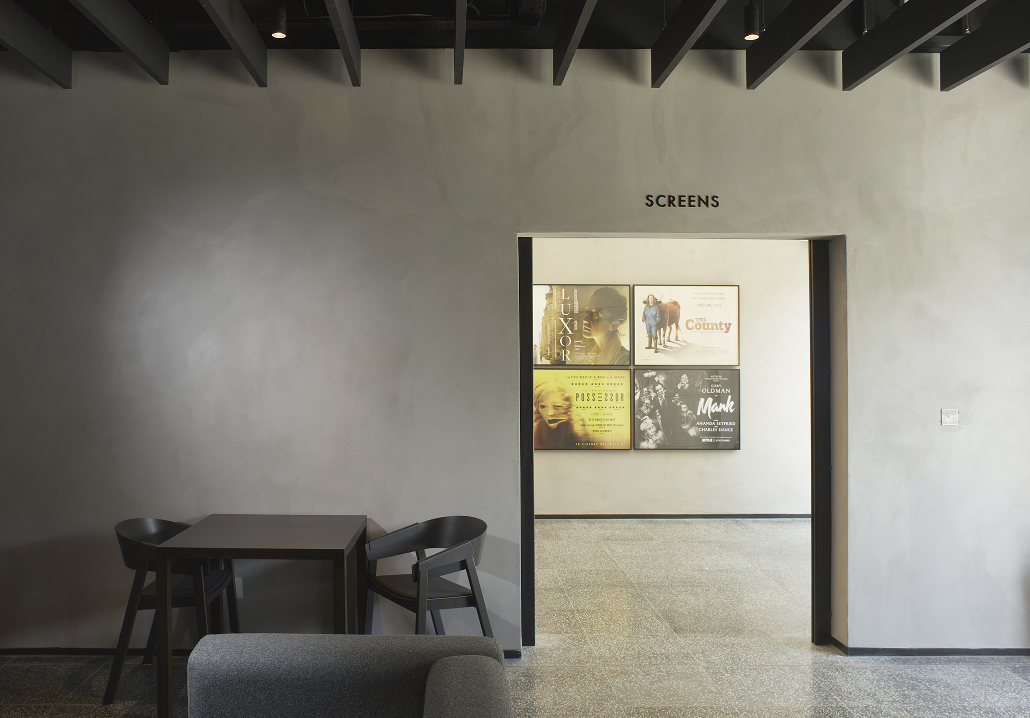 Curzon Hoxton bar: modern minimalist meeting space for workshops and conferences.