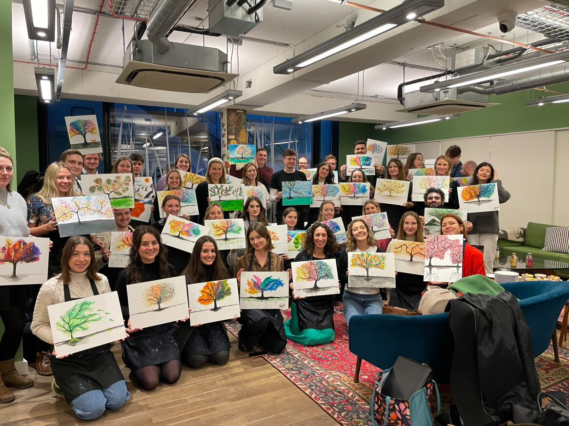 The Den - hqbvbv5dmqz.JPG