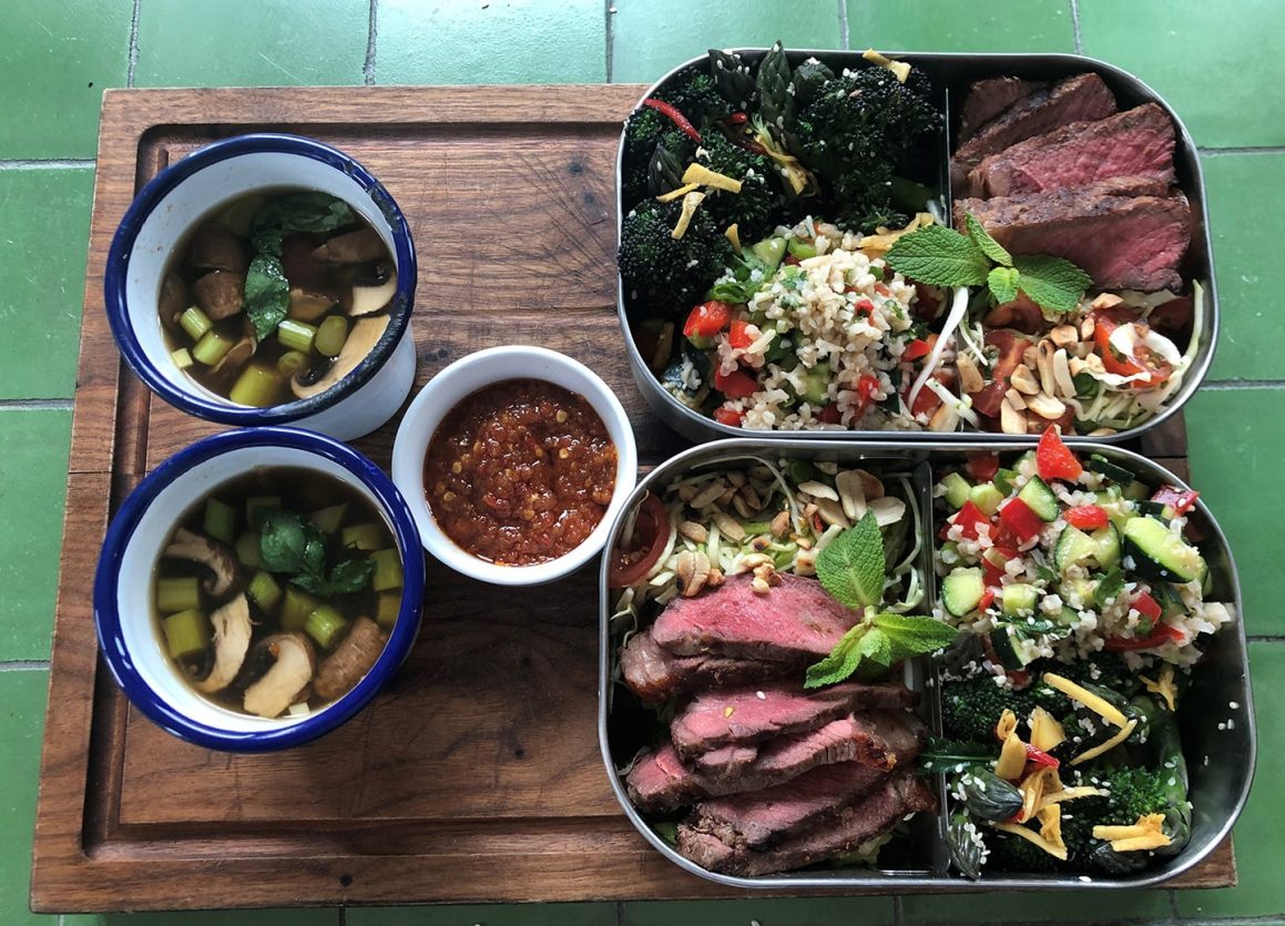 The Den - czdbqoitzqx.jpg