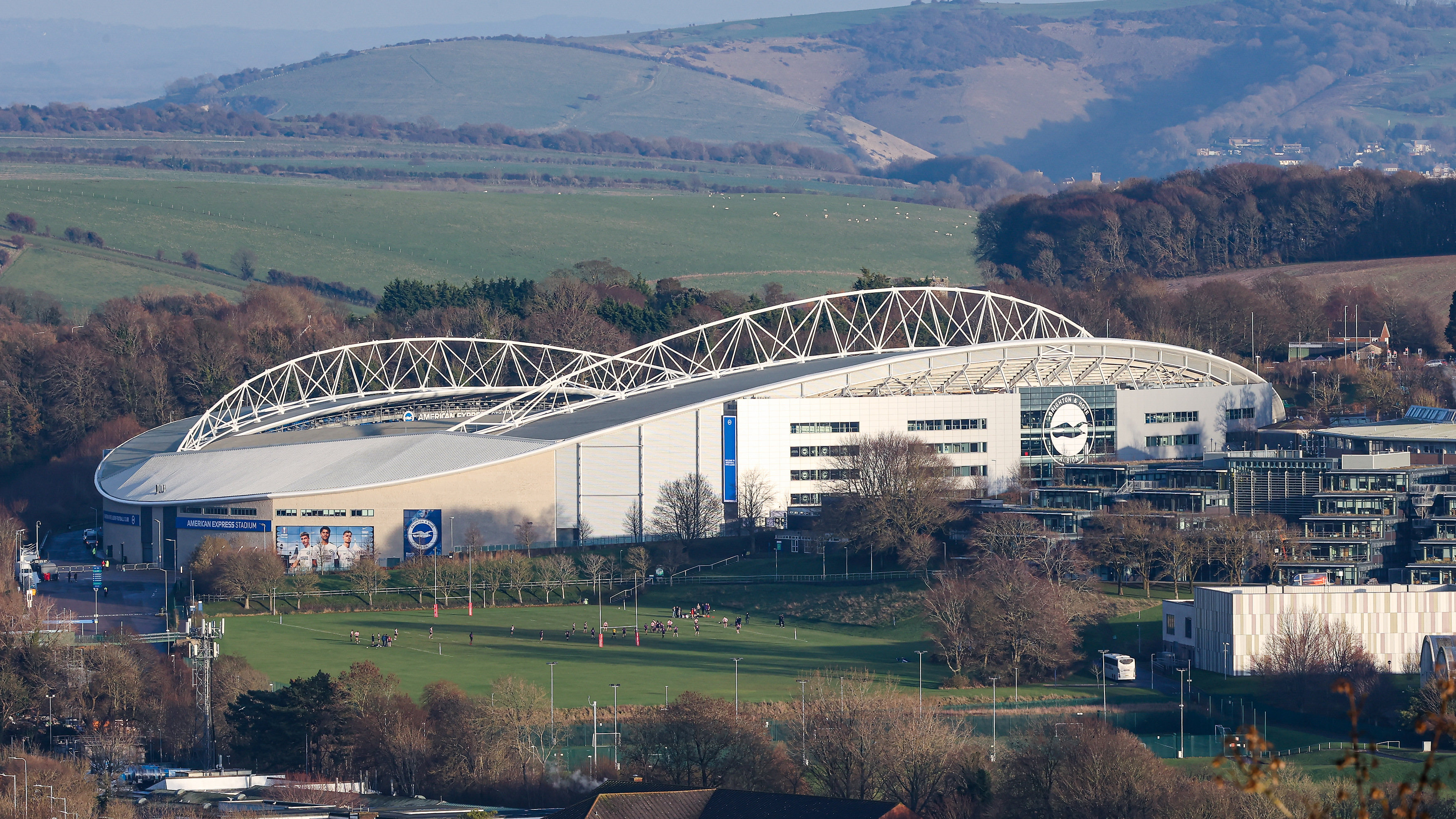 Mayo Wynne Baxter Lounge - i033whmxx3h.JPG