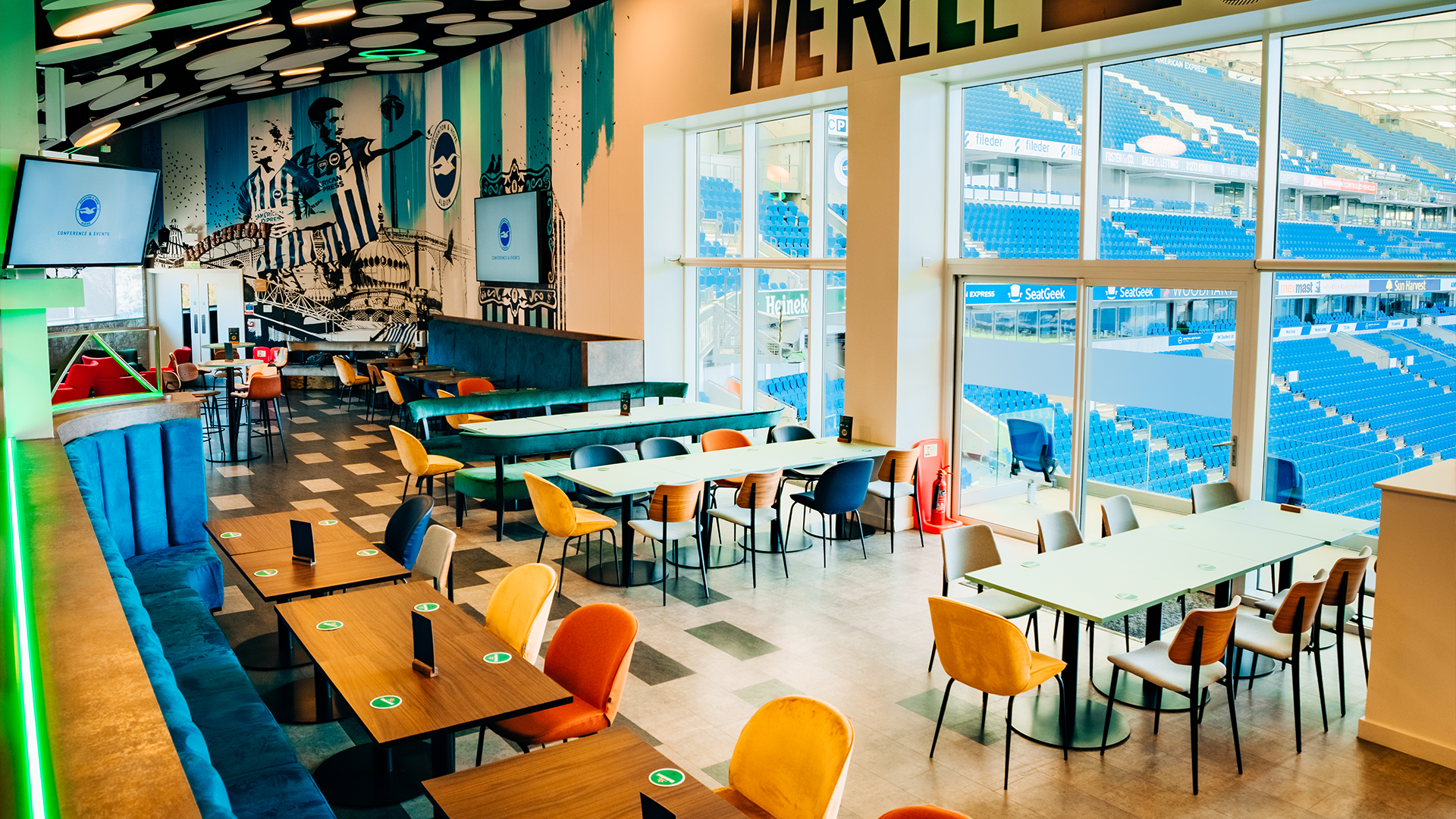 Mayo Wynne Baxter Lounge - t1qpftk0m0x.png