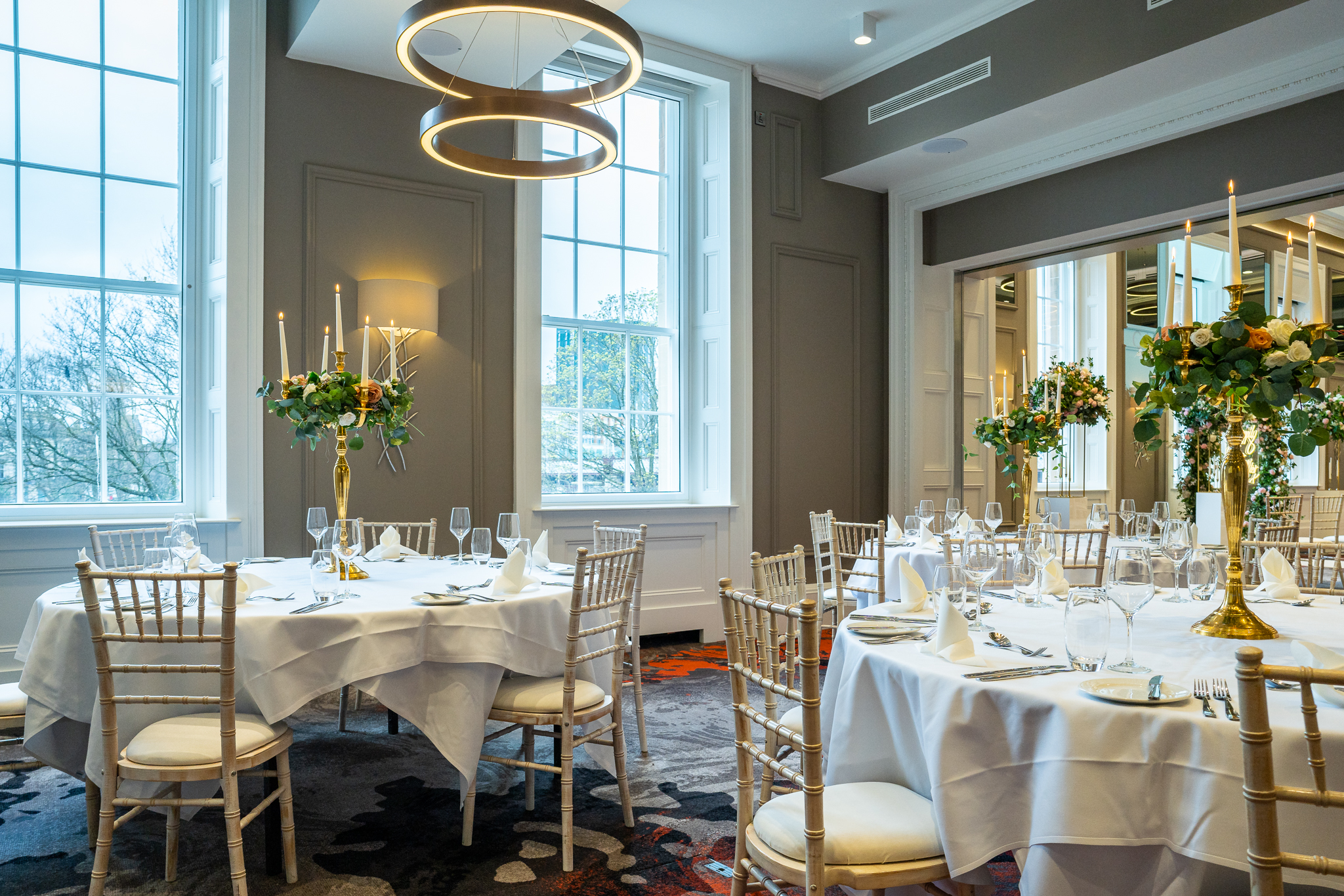 Elegant dining room at Custom House, Glasgow for weddings and corporate events.
