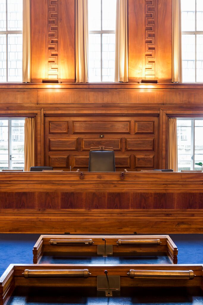 Senate Room - Senate House - bq3idtzwtbt.jpg