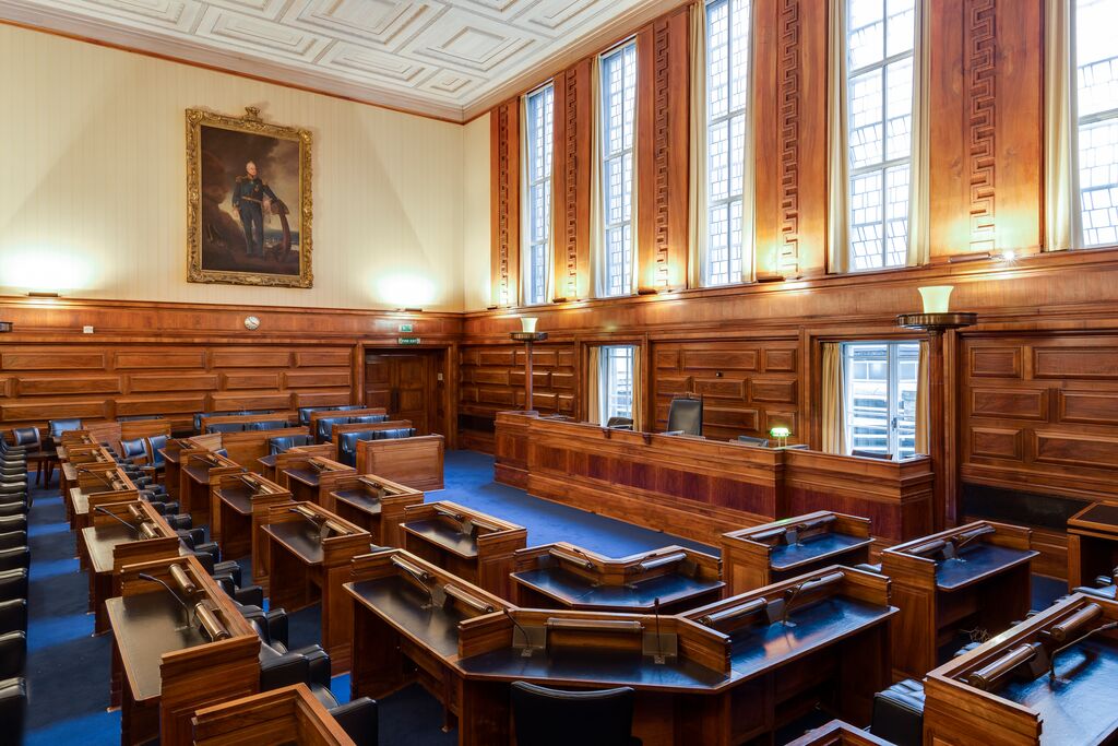 Senate Room - Senate House - d2uhoa52v5z.jpg